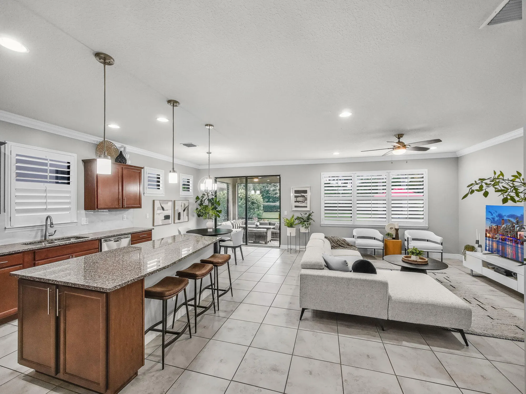 Property Slideshow image 9 of 40 | 564 se monet dr, Port Saint Lucie, FL, 34984