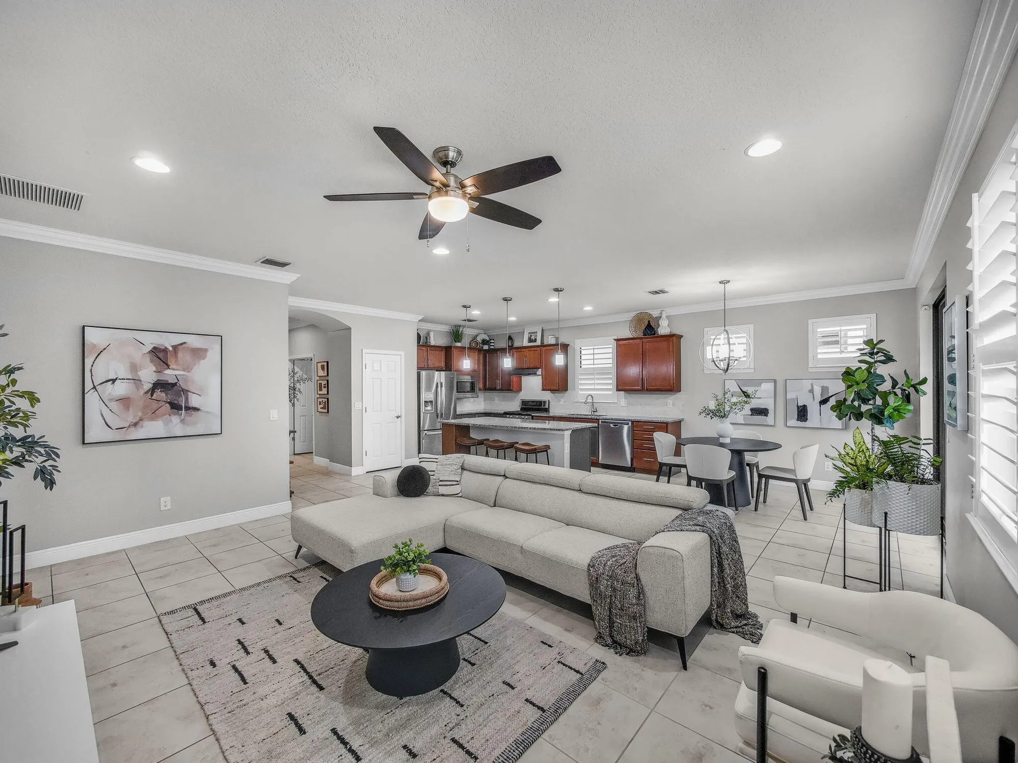 Property Slideshow image 12 of 40 | 564 se monet dr, Port Saint Lucie, FL, 34984