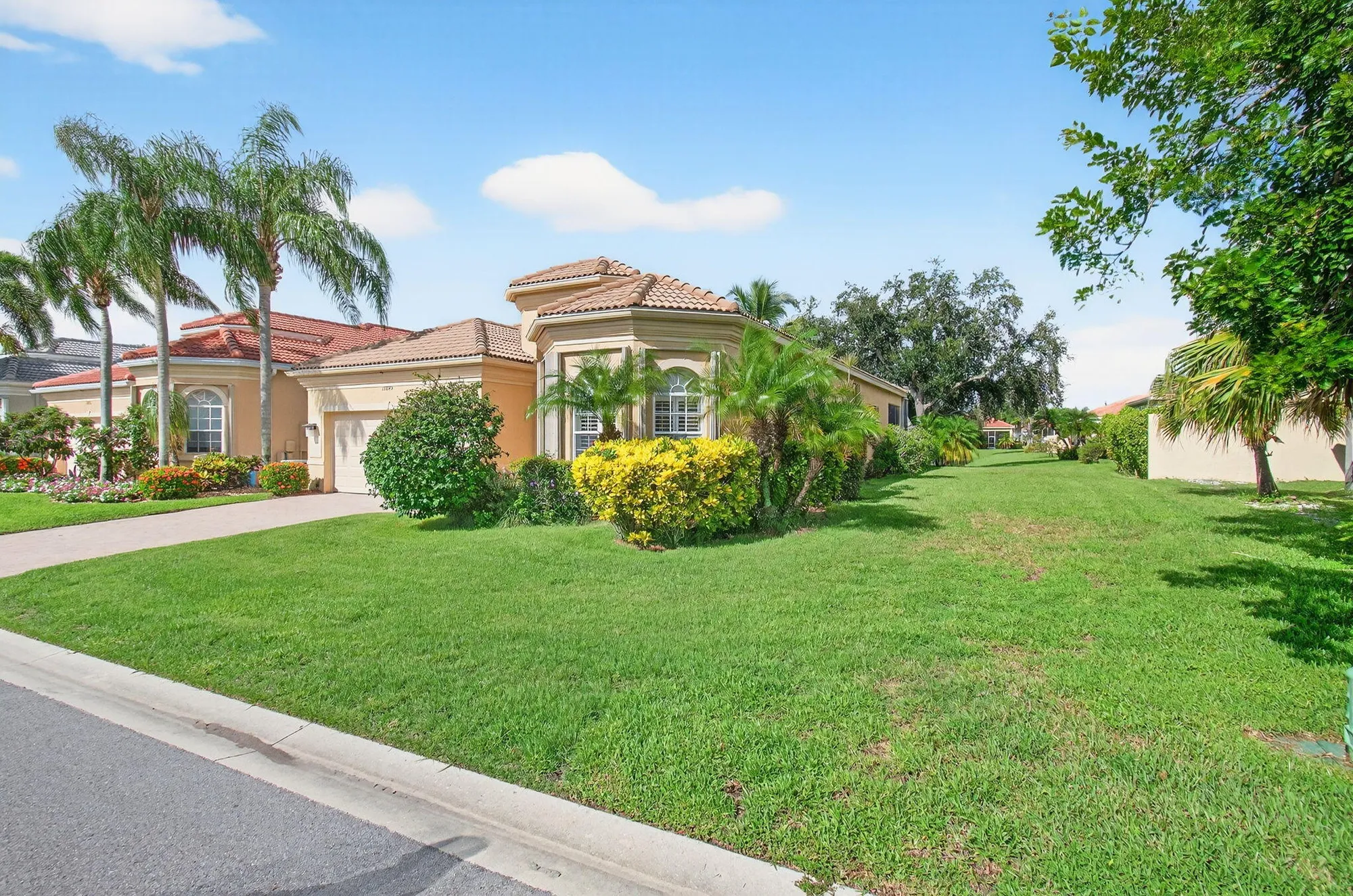 Property Slideshow image 31 of 48 | 15845 vivanco st, Delray Beach, FL, 33446