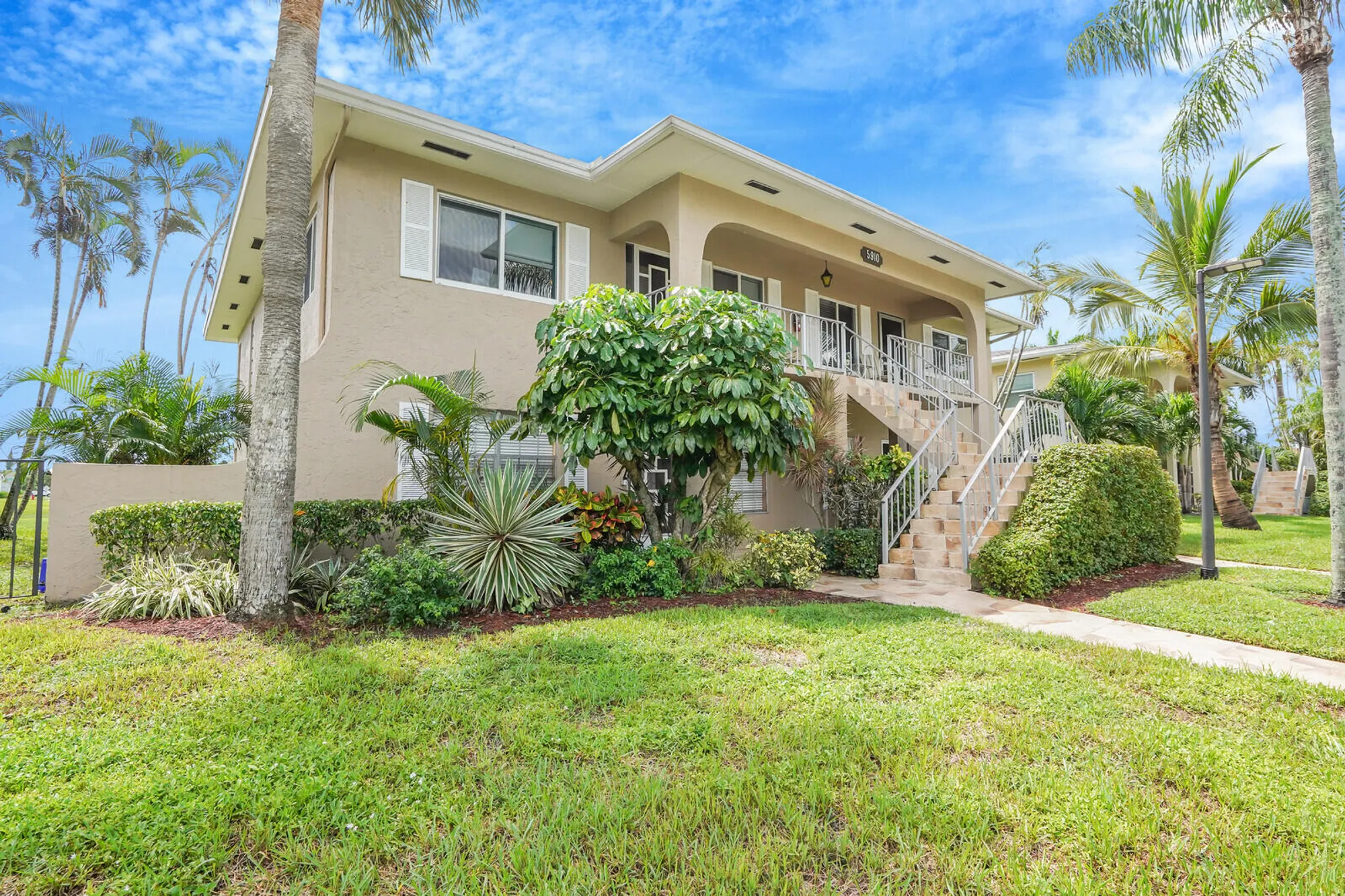 Property Slideshow image 1 of 41 | 5910 via delray b, Delray Beach, FL, 33484