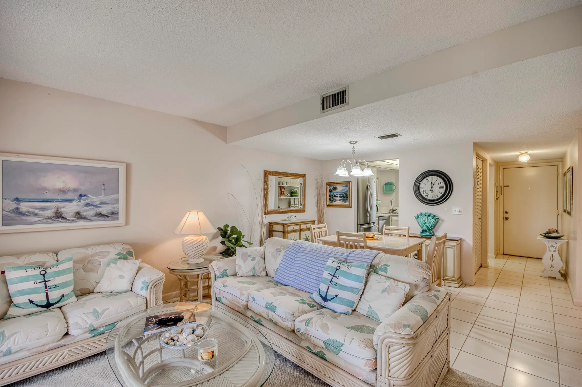 Property Slideshow image 8 of 22 | 18081 se country club dr 326, Jupiter, FL, 33469