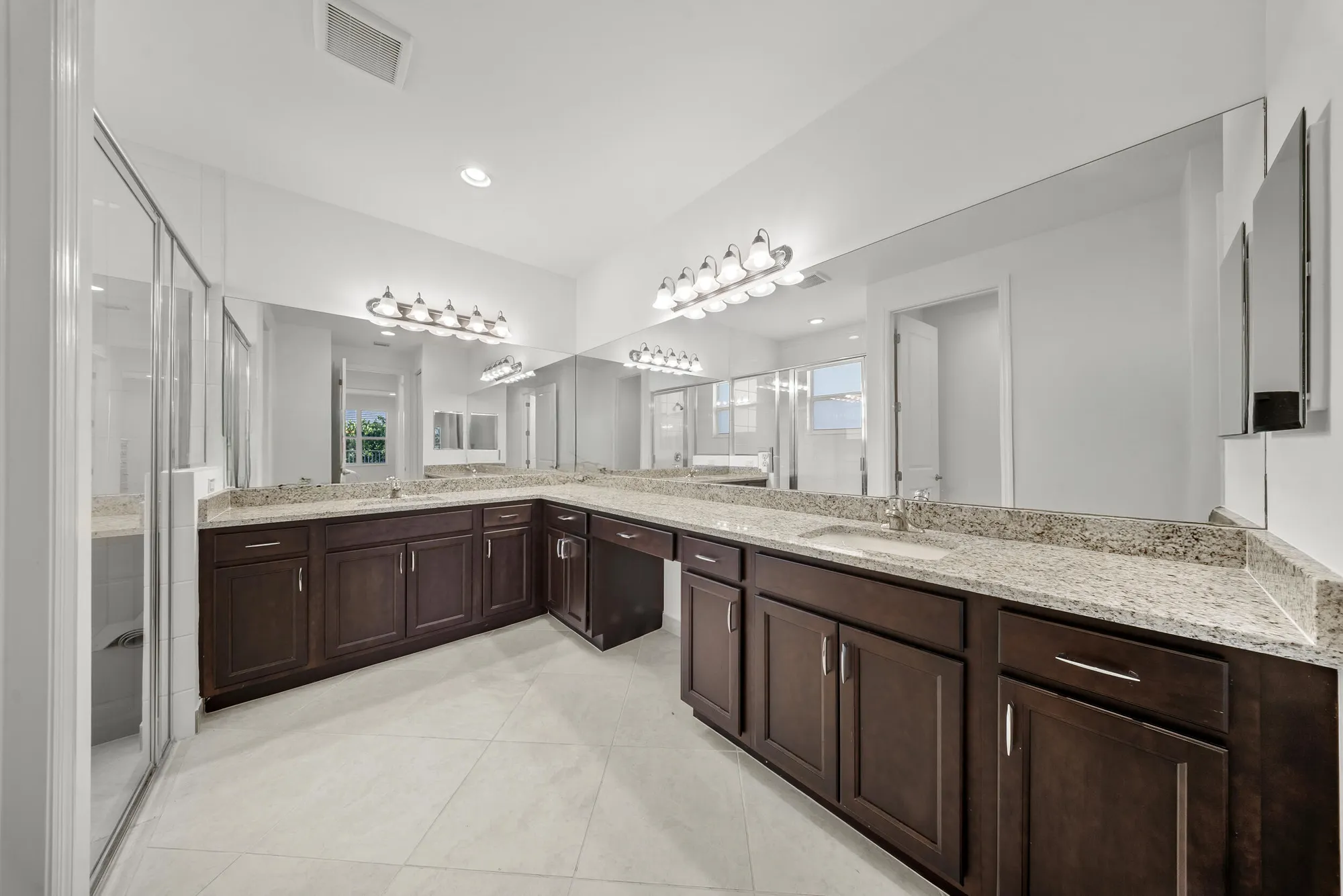 Property Slideshow image 16 of 33 | 15751 sw egret coast dr, Port Saint Lucie, FL, 34987