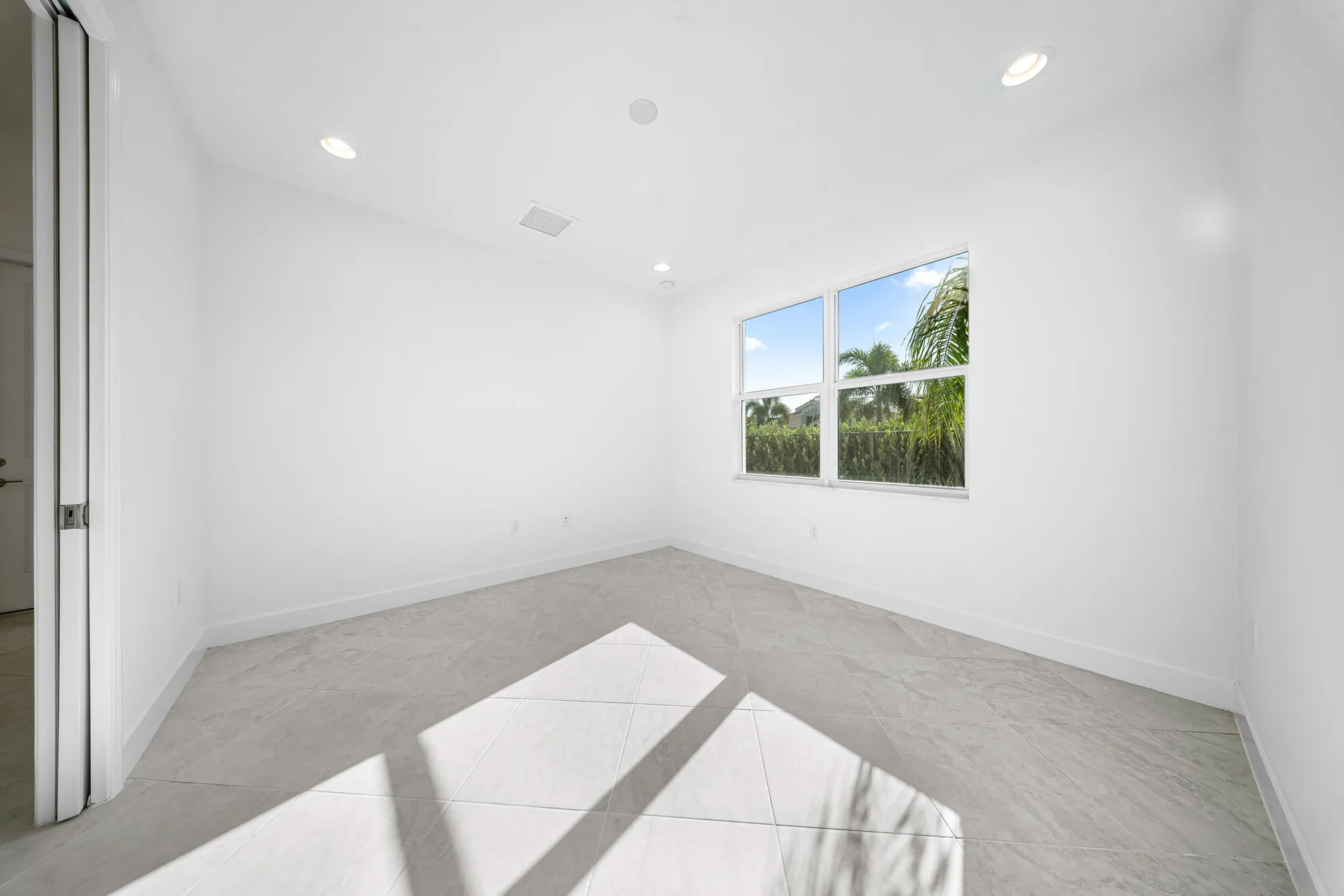 Property Slideshow image 21 of 33 | 15751 sw egret coast dr, Port Saint Lucie, FL, 34987