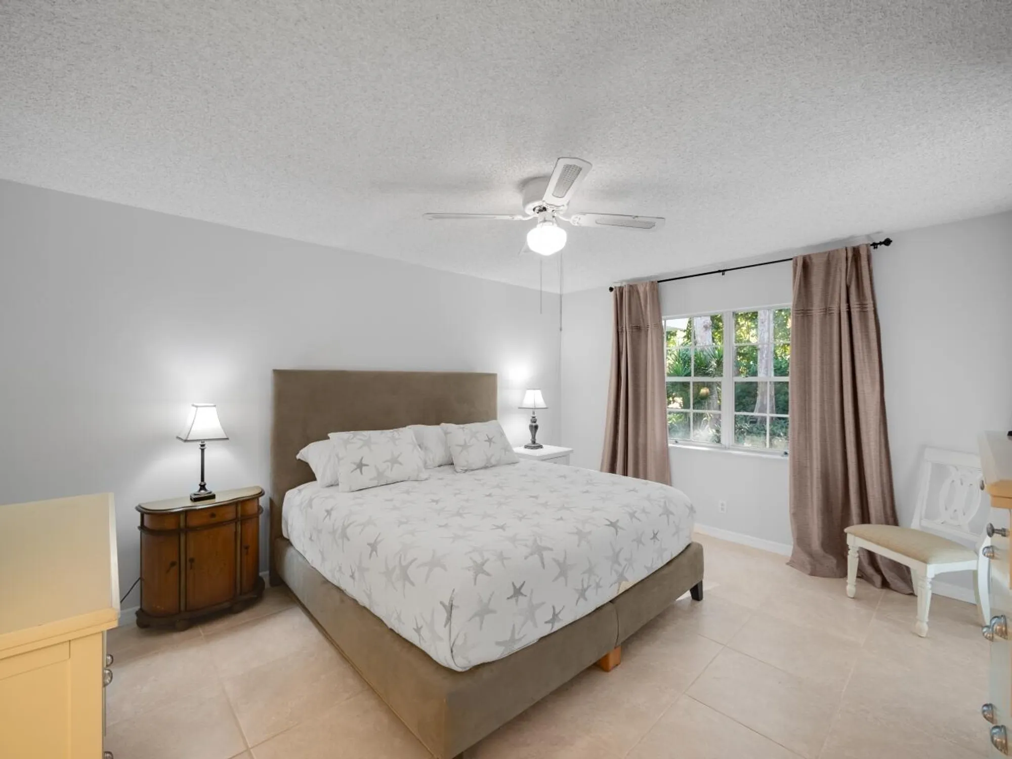 Property Slideshow image 9 of 18 | 1262 sugar sands blvd apt 127, Riviera Beach, FL, 33404