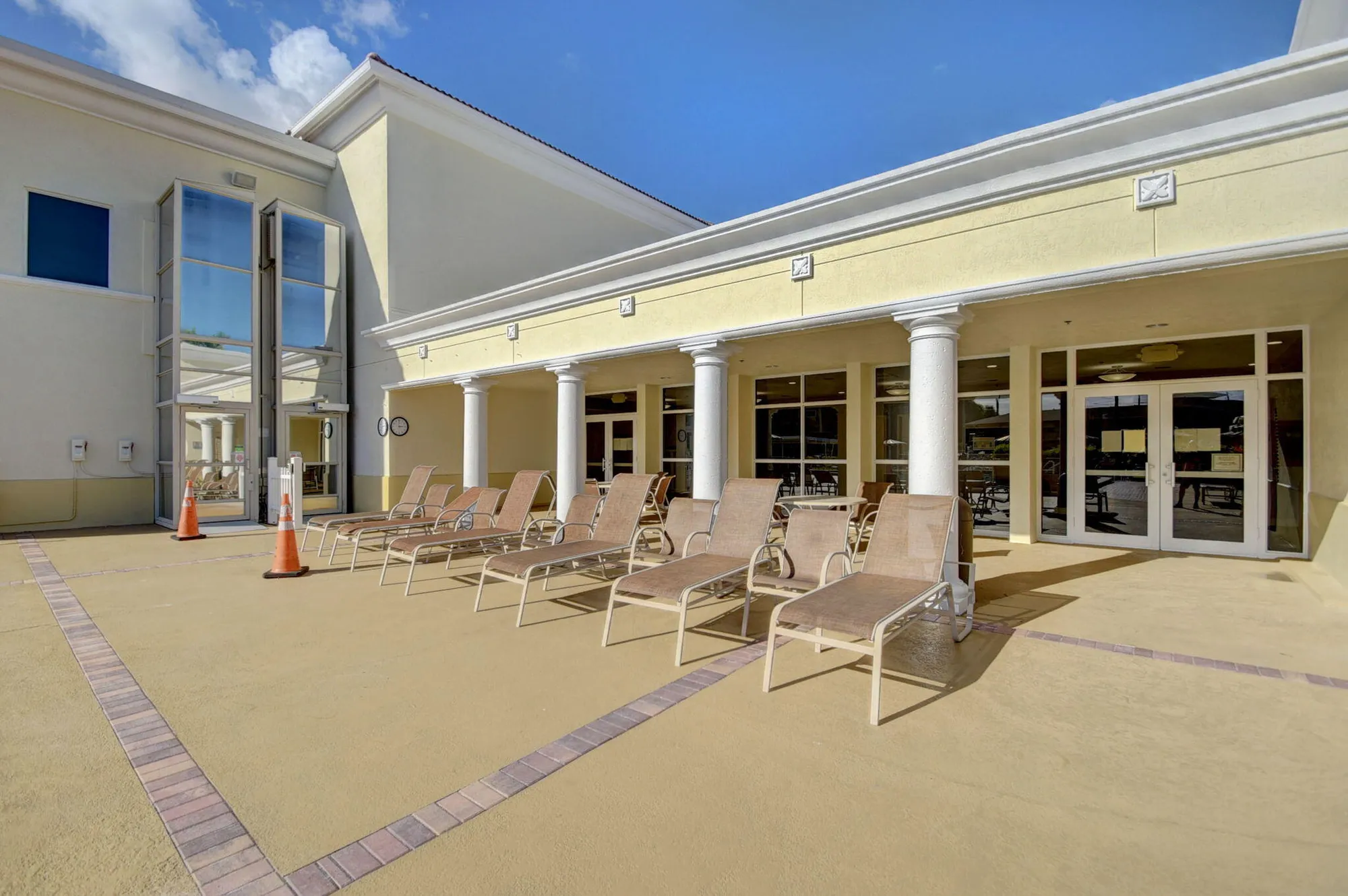 Property Slideshow image 22 of 38 | 332 sheffield, West Palm Beach, FL, 33417