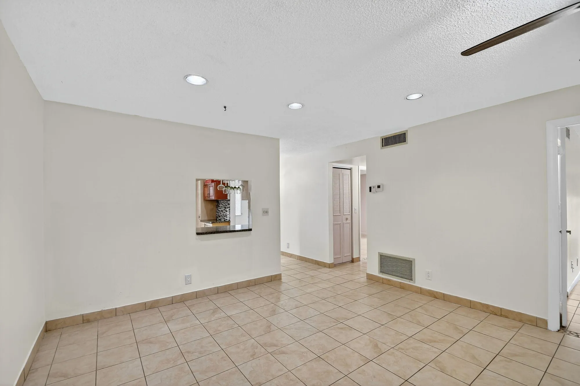 Property Slideshow image 17 of 58 | 638 marlboro oval # 638, Lake Worth, FL, 33467