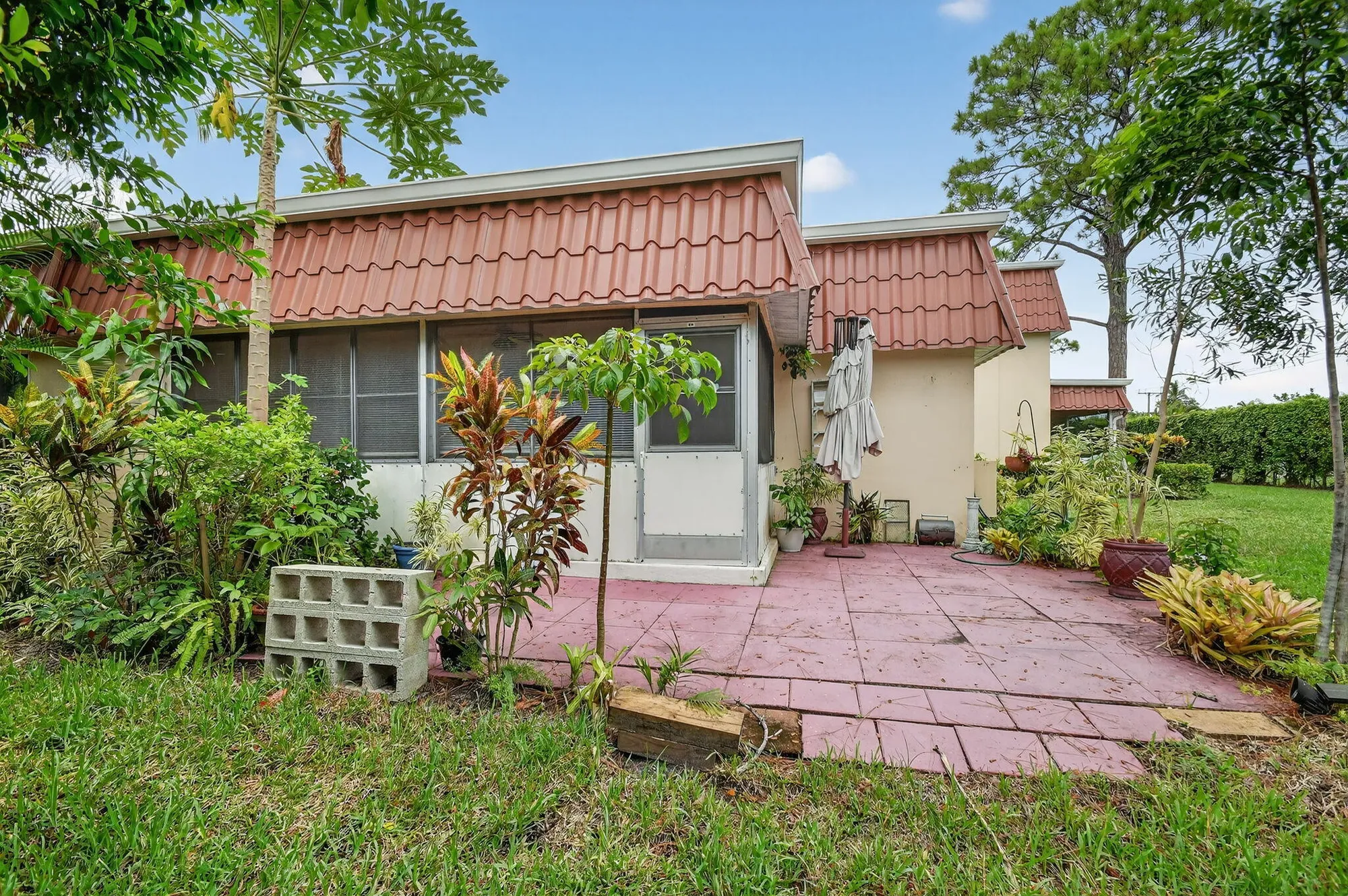 Property Slideshow image 38 of 58 | 638 marlboro oval # 638, Lake Worth, FL, 33467