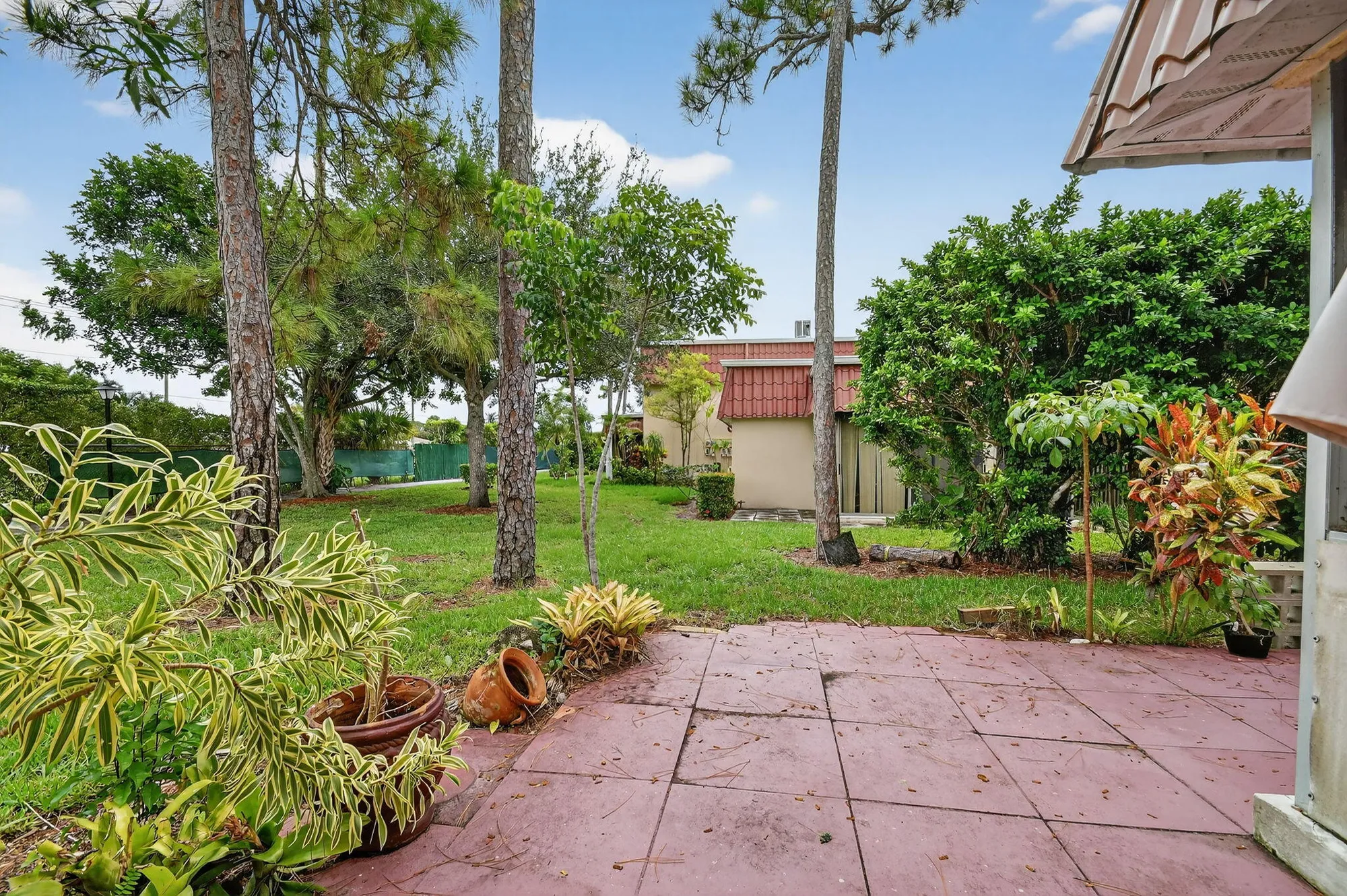 Property Slideshow image 36 of 58 | 638 marlboro oval # 638, Lake Worth, FL, 33467