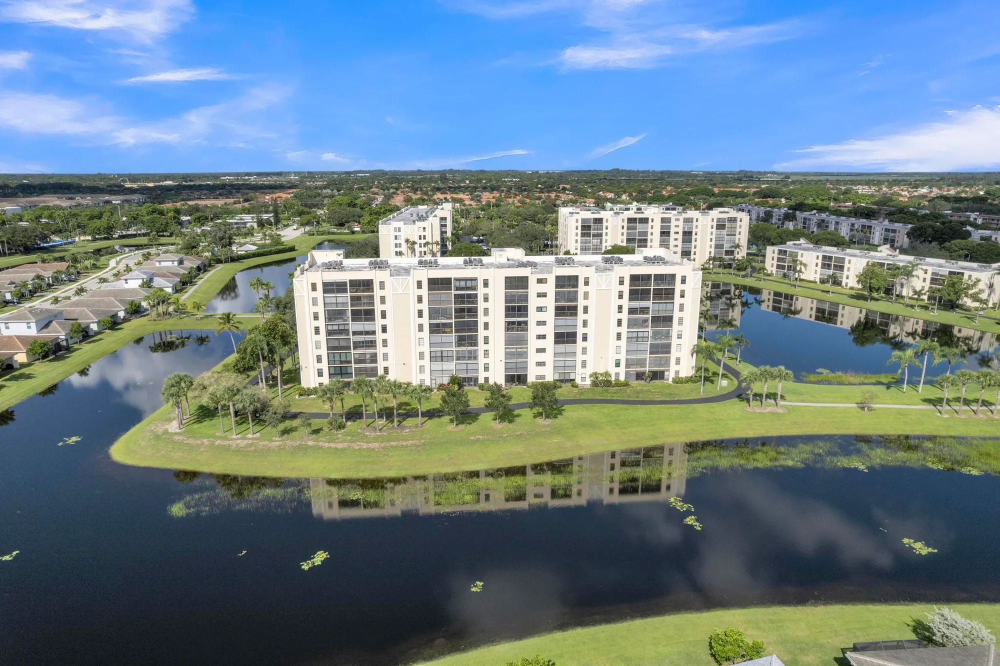 Property Slideshow image 39 of 78 | 7260 kinghurst dr 508, Delray Beach, FL, 33446