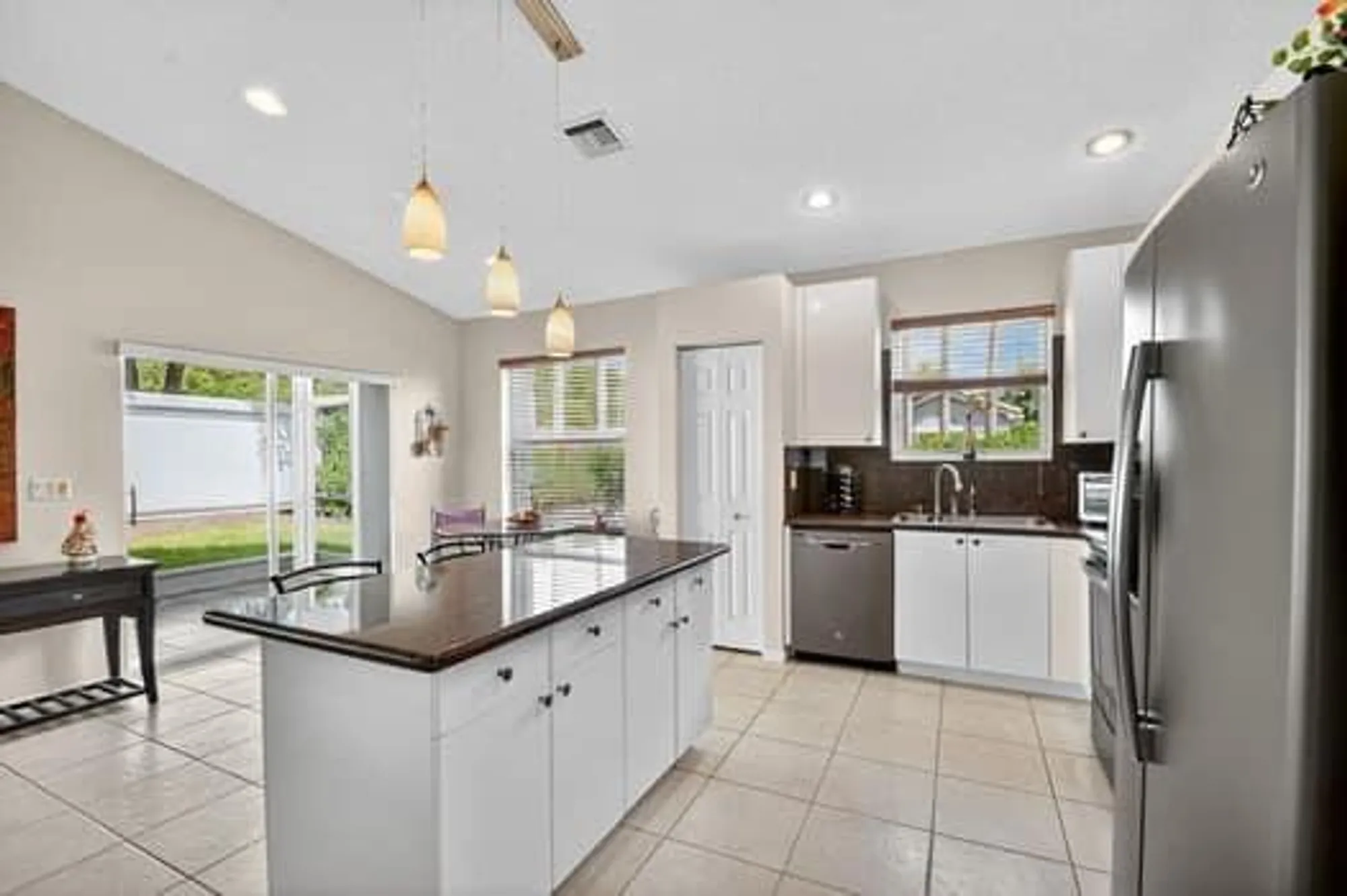 Property Slideshow image 17 of 50 | 10299 utopia cir, Boynton Beach, FL, 33437