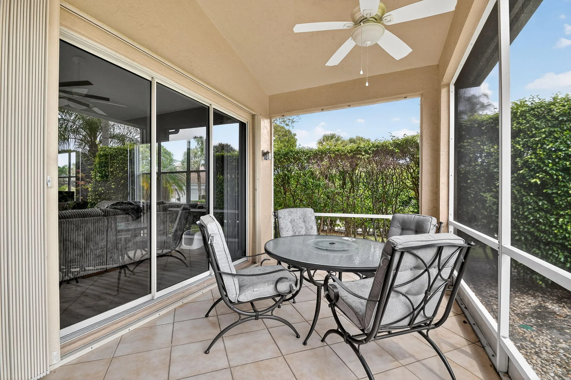 Property Slideshow image 34 of 68 | 6900 cairnwell dr, Boynton Beach, FL, 33472
