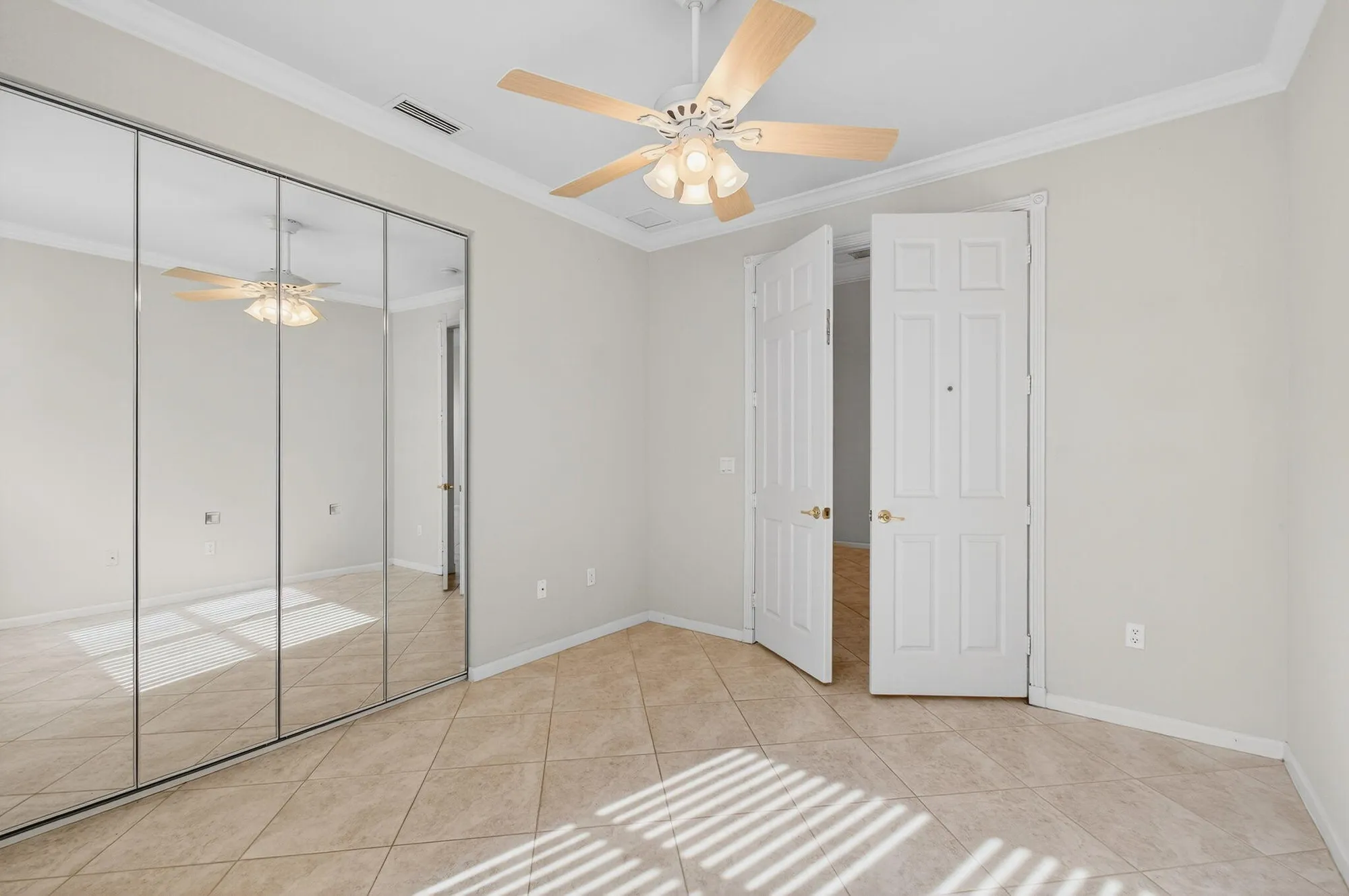 Property Slideshow image 36 of 57 | 6823 fabiano cir, Boynton Beach, FL, 33437