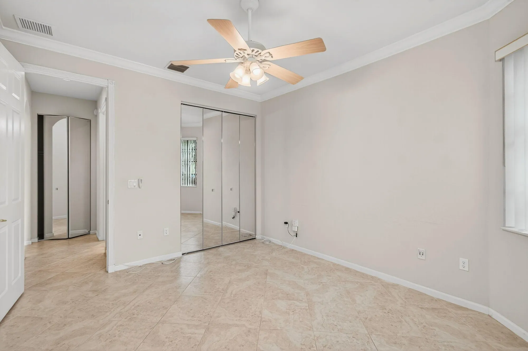 Property Slideshow image 34 of 57 | 6823 fabiano cir, Boynton Beach, FL, 33437