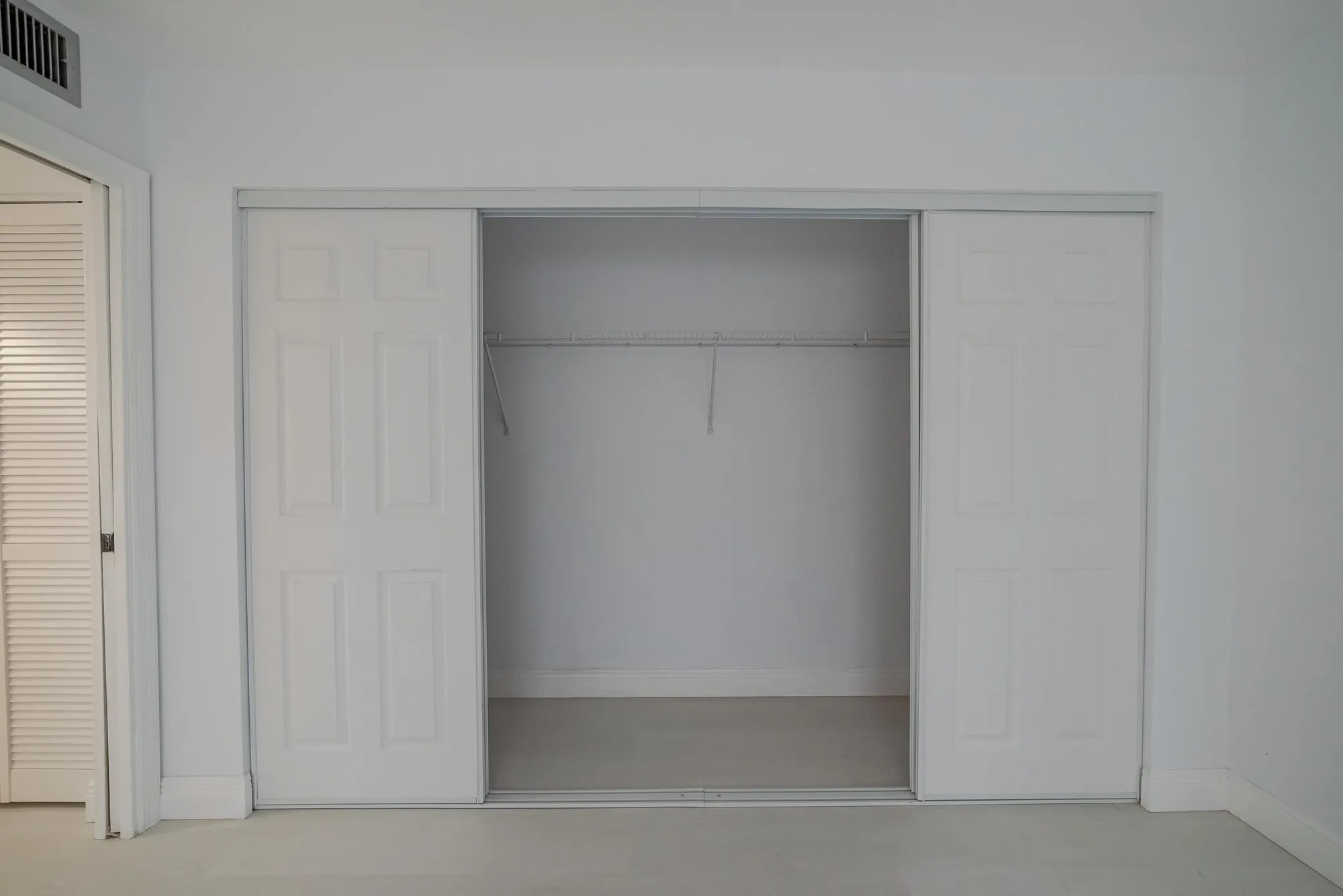 Property Slideshow image 16 of 23 | 53 lyndhurst c, Deerfield Beach, FL, 33442