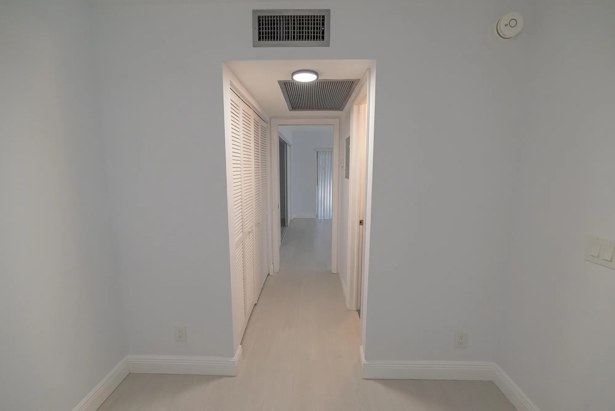 Property Slideshow image 9 of 23 | 53 lyndhurst c, Deerfield Beach, FL, 33442