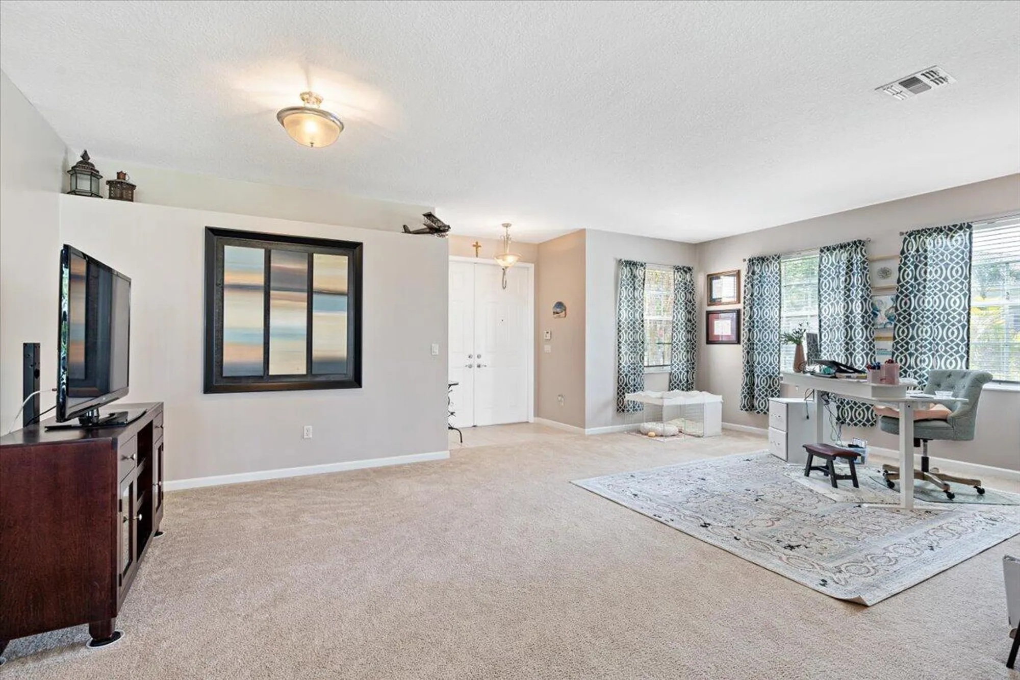 Property Slideshow image 10 of 87 | 11769 sw bennington cir, Port Saint Lucie, FL, 34987