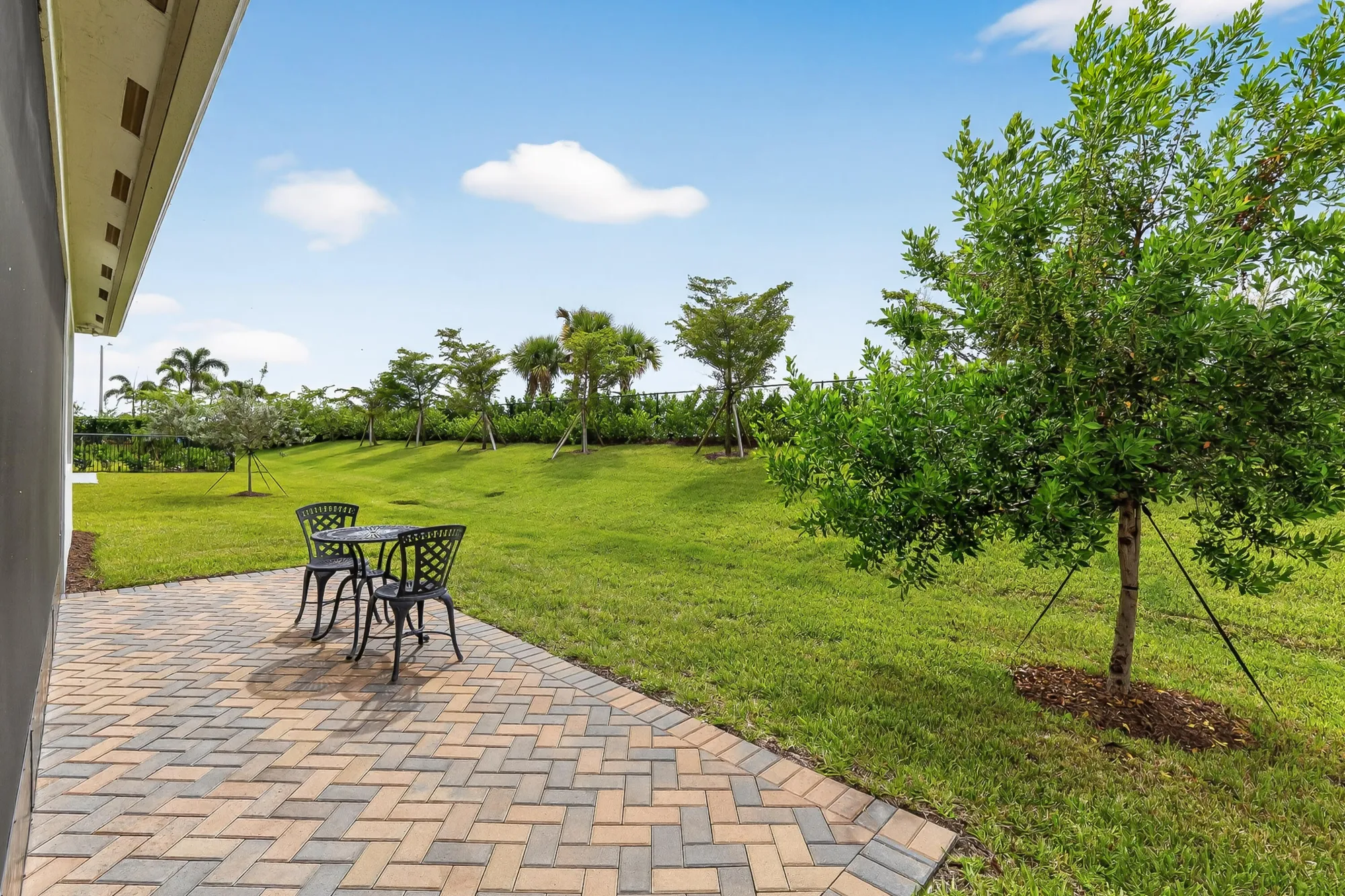 Property Slideshow image 31 of 32 | 11558 sw oceanfront ct, Port Saint Lucie, FL, 34987