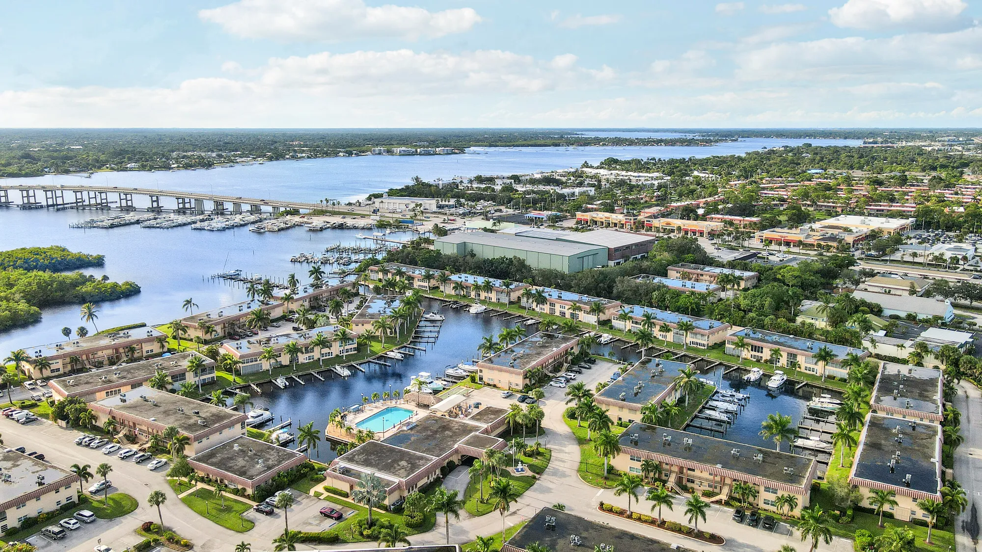 Property Slideshow image 38 of 52 | 2600 s kanner hwy q8, Stuart, FL, 34994