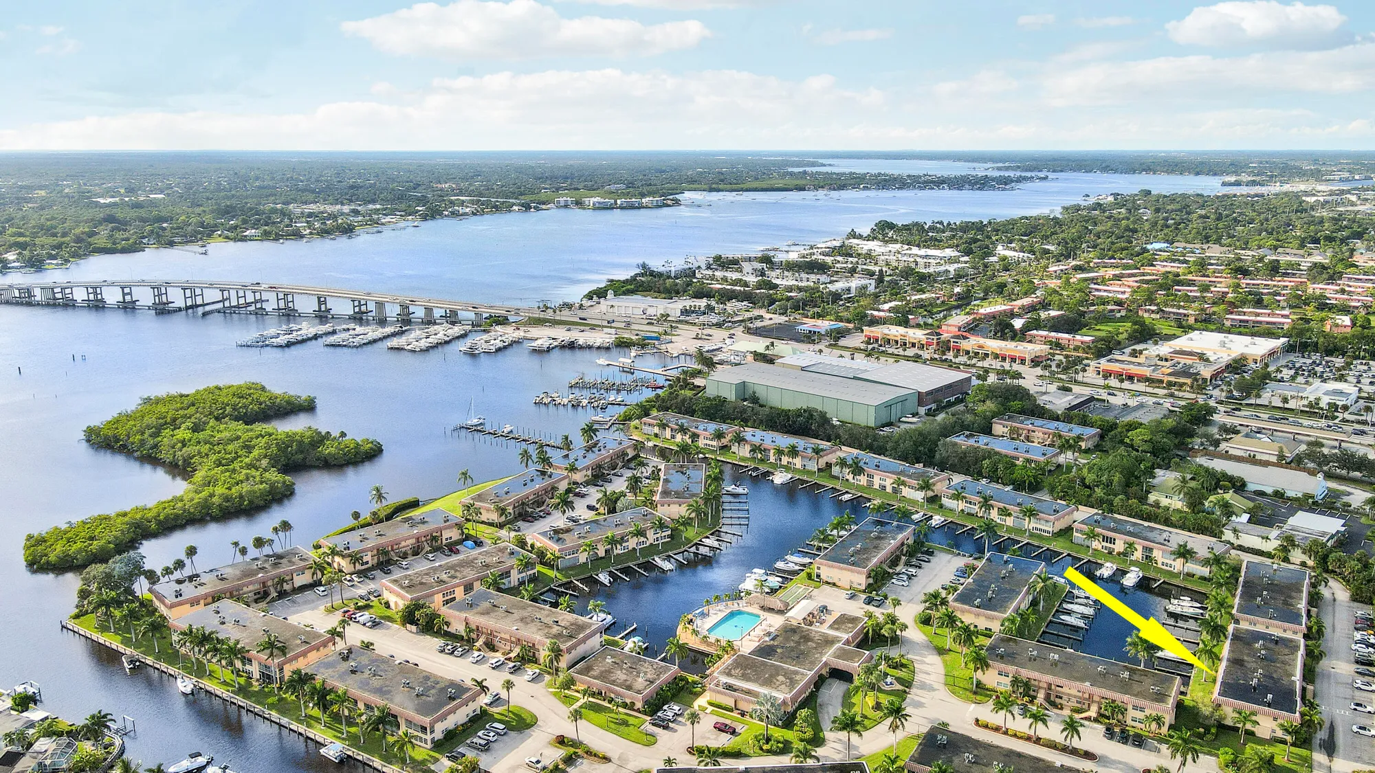 Property Slideshow image 39 of 52 | 2600 s kanner hwy q8, Stuart, FL, 34994