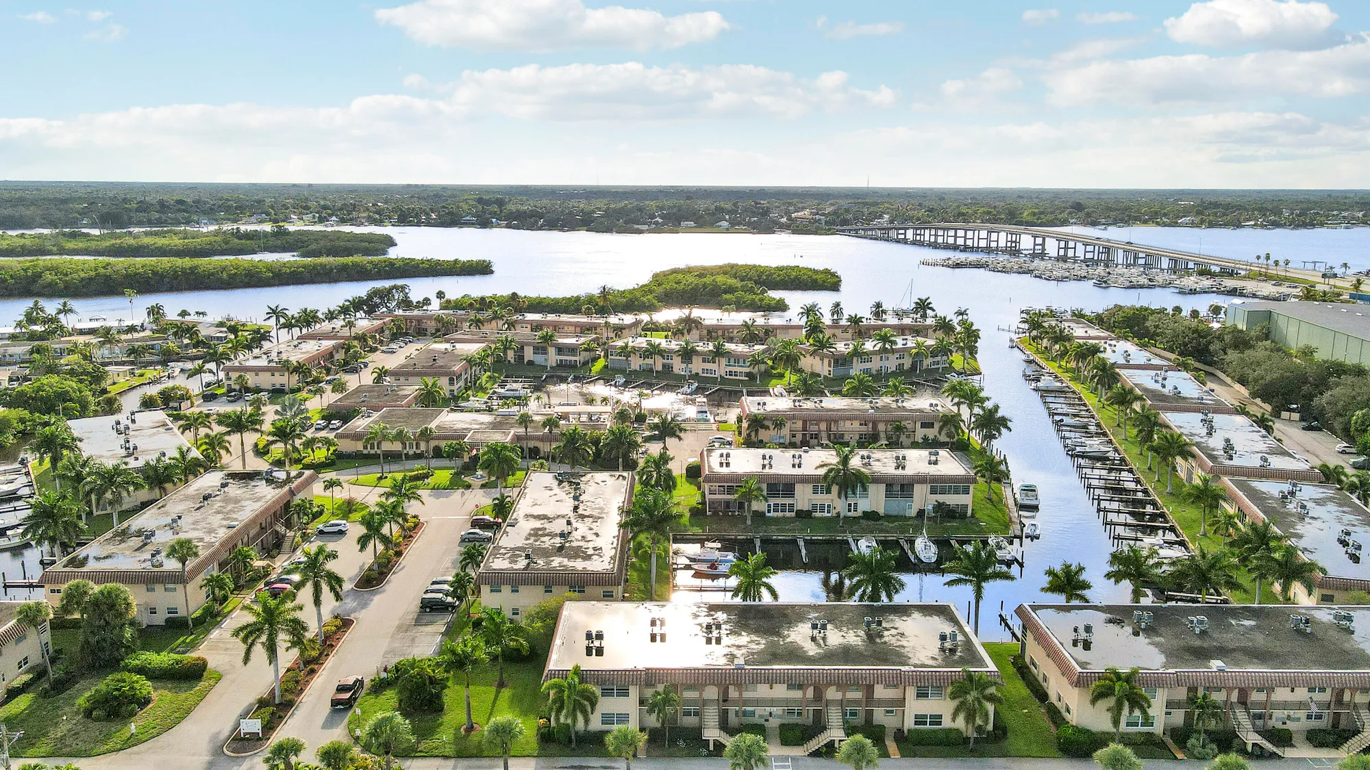 Property Slideshow image 44 of 52 | 2600 s kanner hwy q8, Stuart, FL, 34994