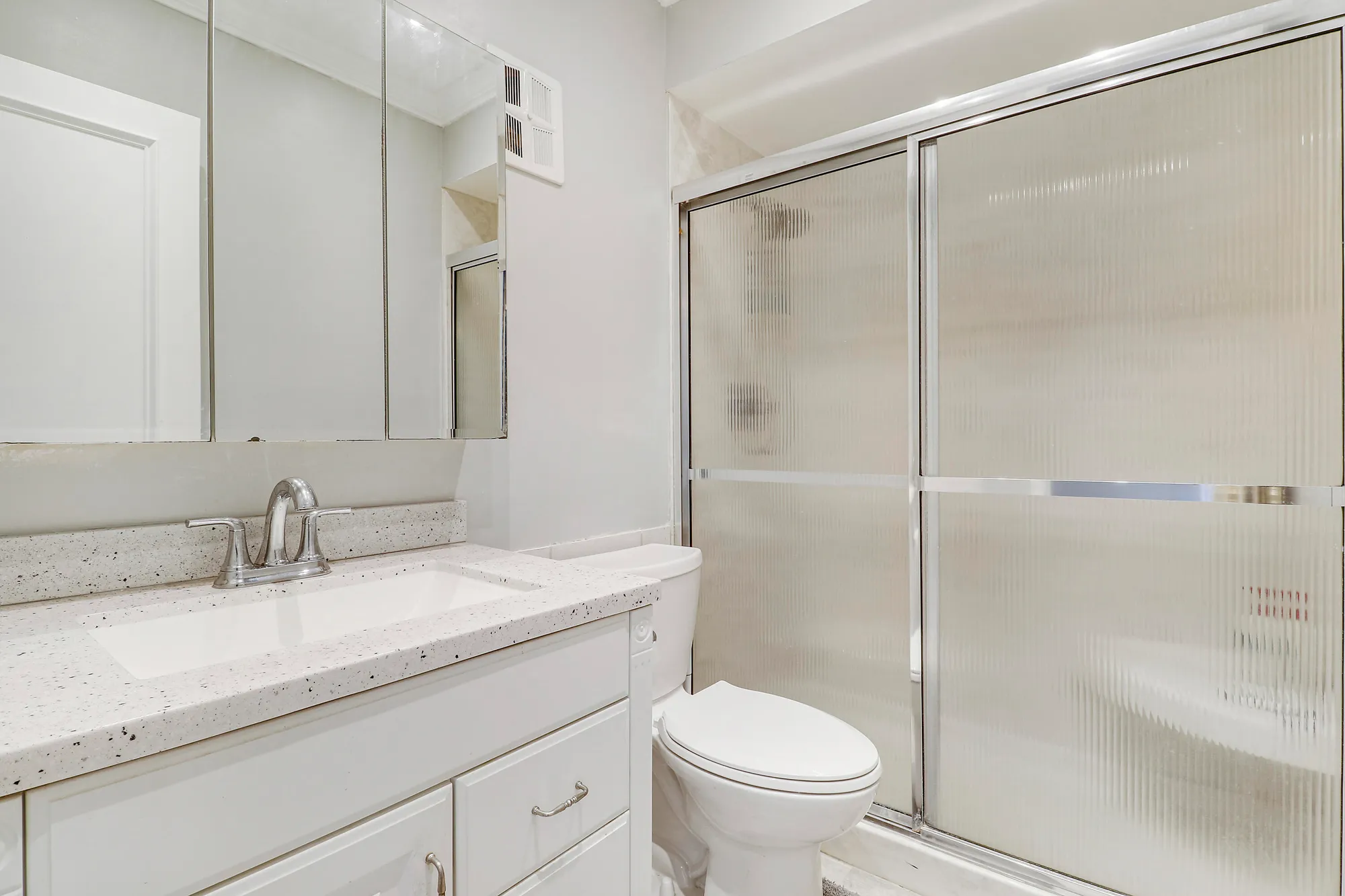 Property Slideshow image 20 of 52 | 2600 s kanner hwy q8, Stuart, FL, 34994