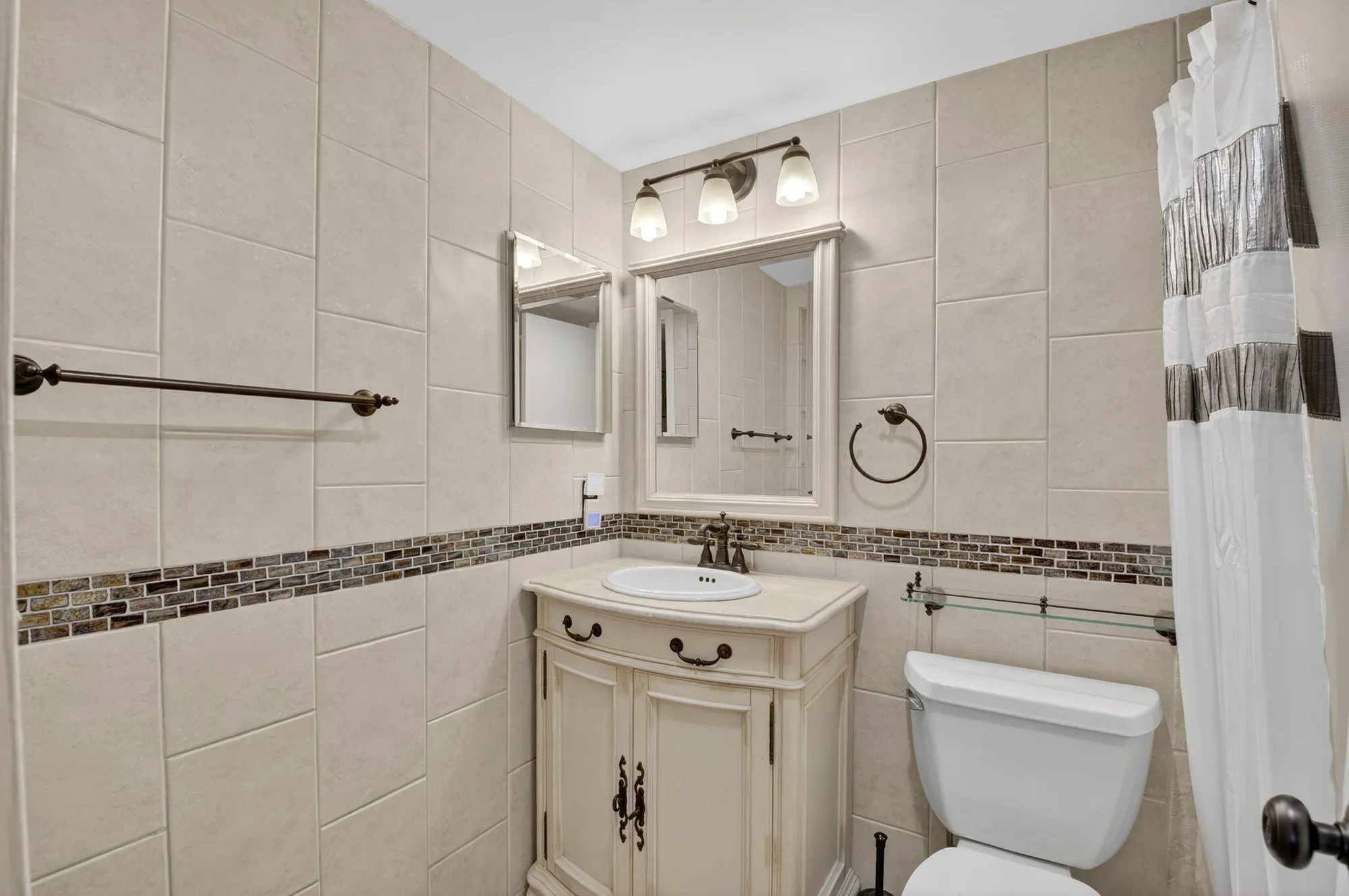 Property Slideshow image 21 of 50 | 125 suffolk c, Boca Raton, FL, 33434