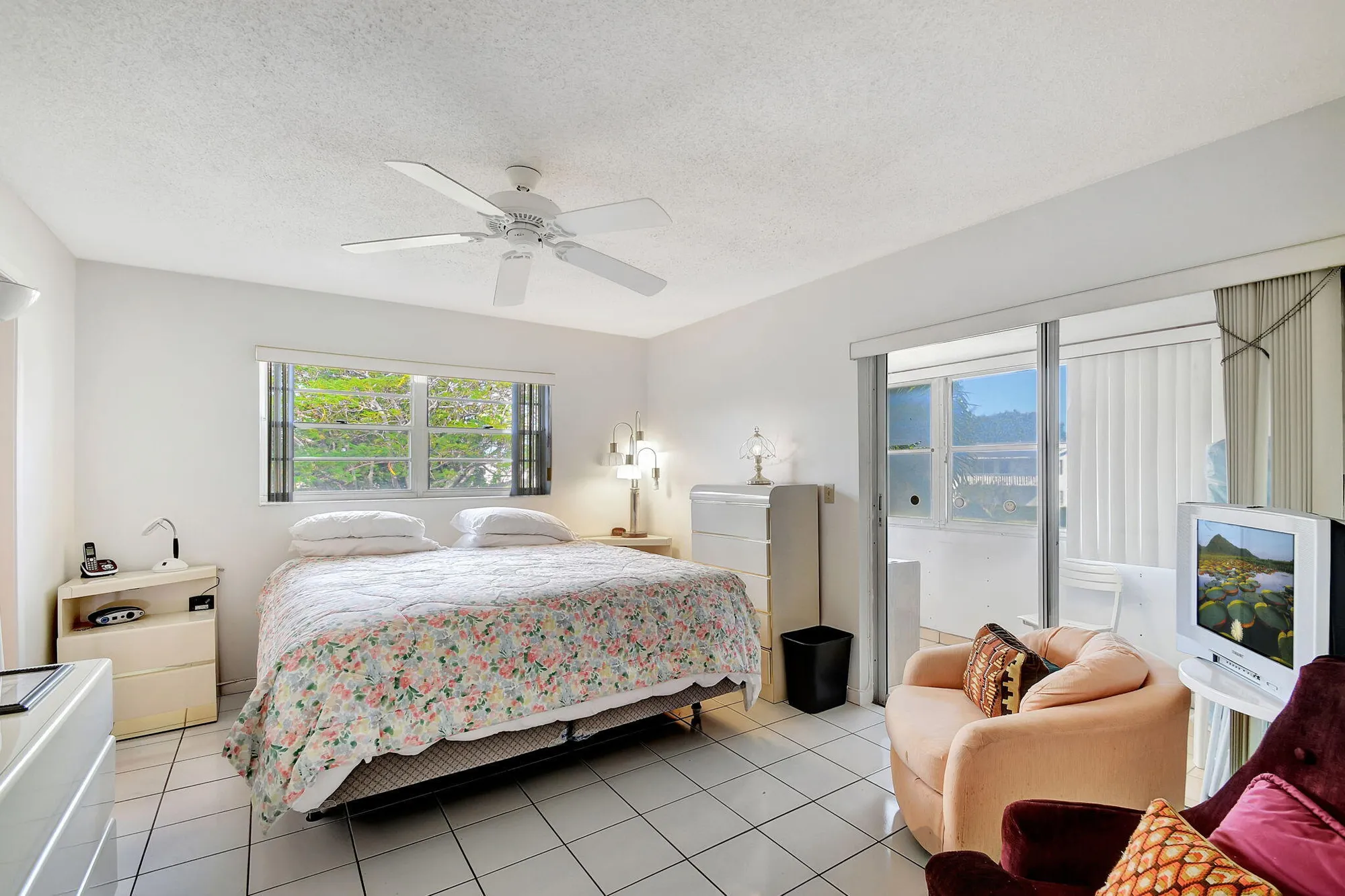 Property Slideshow image 10 of 33 | 226 andover i, West Palm Beach, FL, 33417