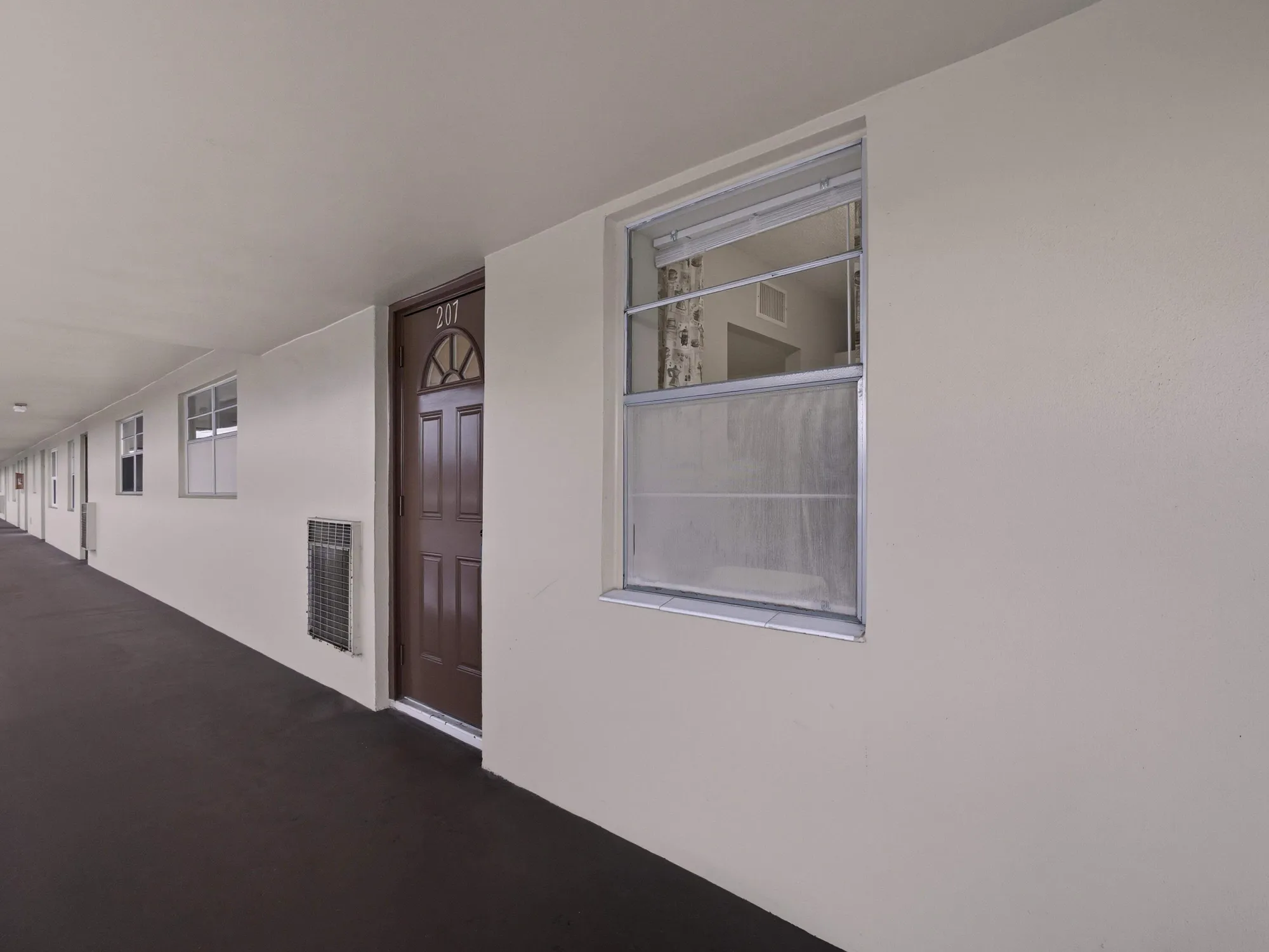 Property Slideshow image 8 of 21 | 551 nw 80th ave apt 207, Margate, FL, 33063