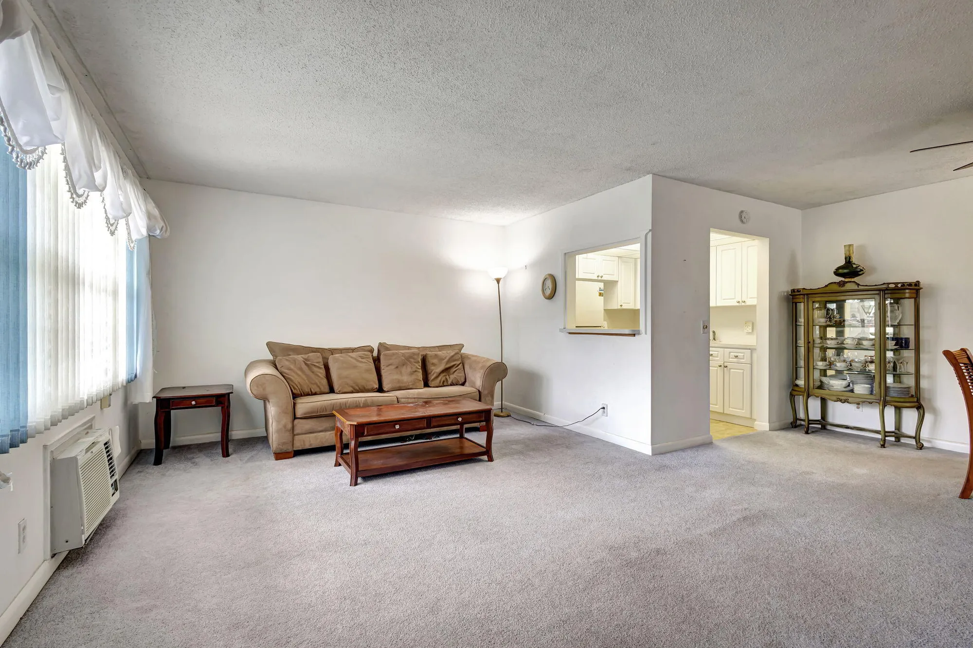 Property Slideshow image 7 of 30 | 130 cambridge f, West Palm Beach, FL, 33417