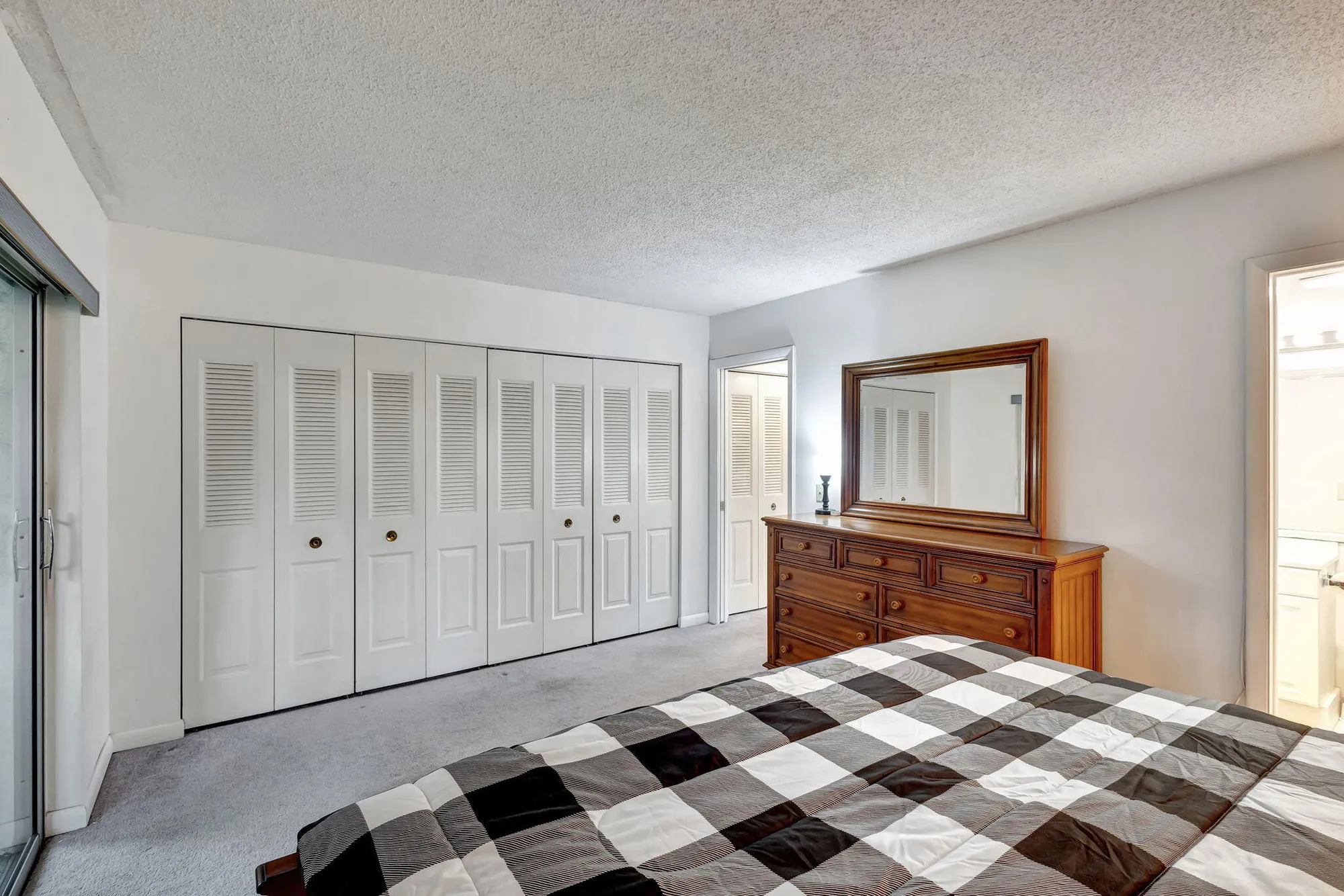 Property Slideshow image 20 of 30 | 130 cambridge f, West Palm Beach, FL, 33417