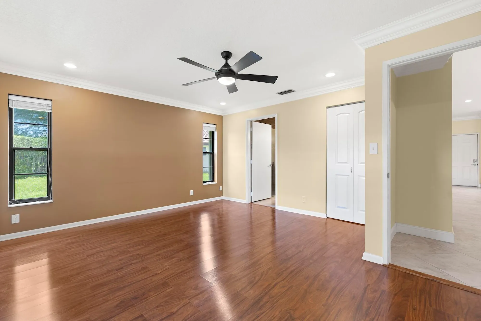 Property Slideshow image 16 of 30 | 5317 fig palm way b, Boynton Beach, FL, 33437
