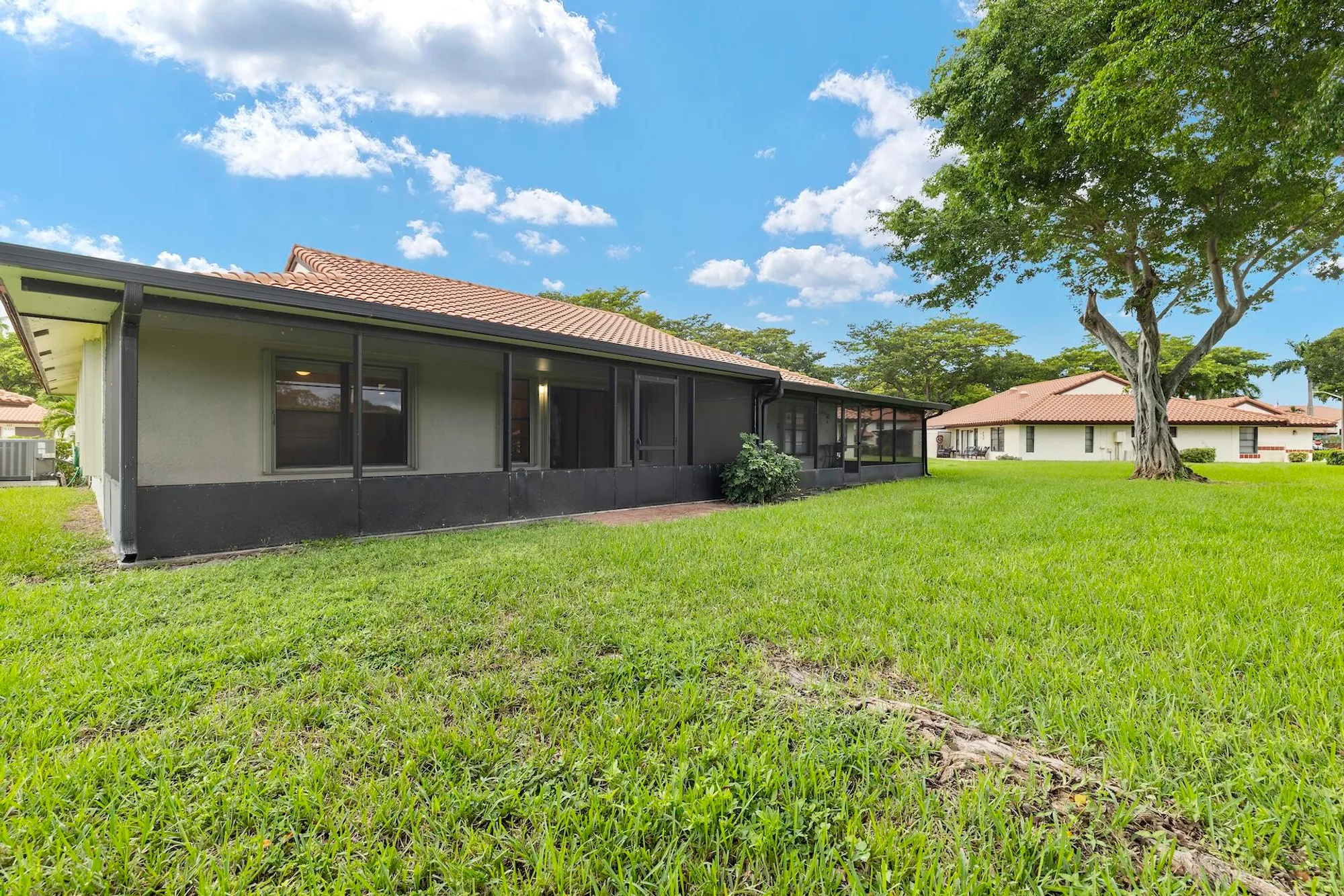 Property Slideshow image 25 of 30 | 5317 fig palm way b, Boynton Beach, FL, 33437