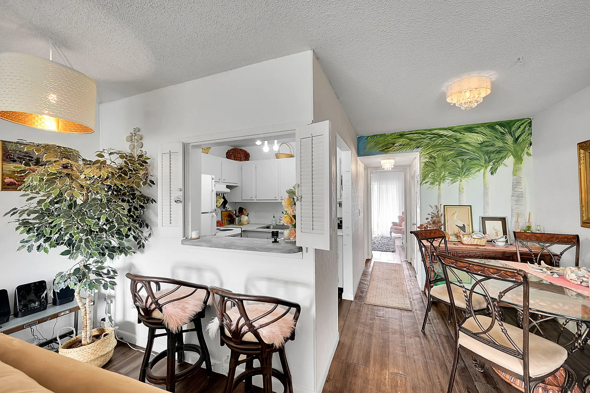 Property Slideshow image 6 of 21 | 312 sheffield m, West Palm Beach, FL, 33417