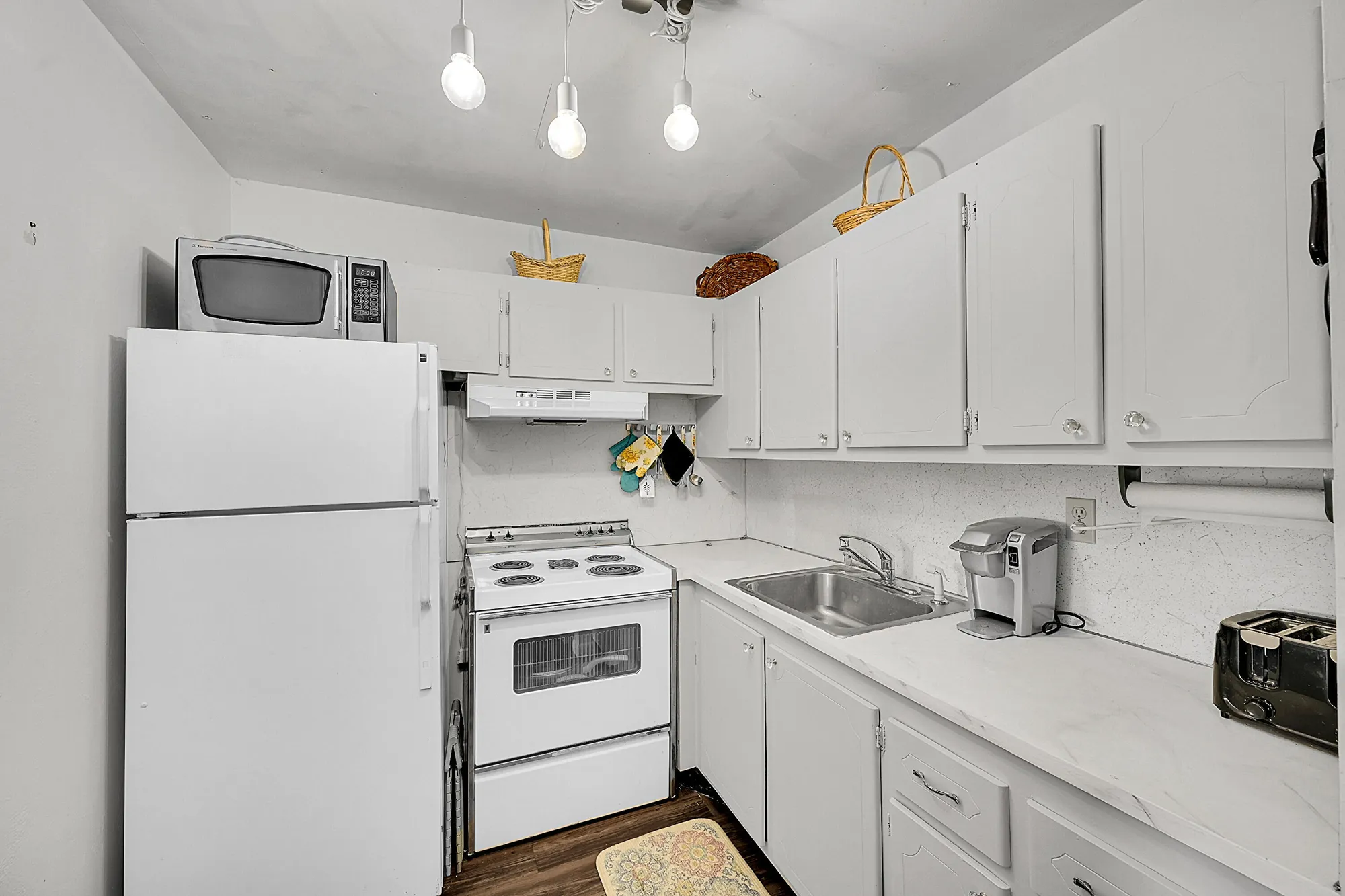 Property Slideshow image 9 of 21 | 312 sheffield m, West Palm Beach, FL, 33417