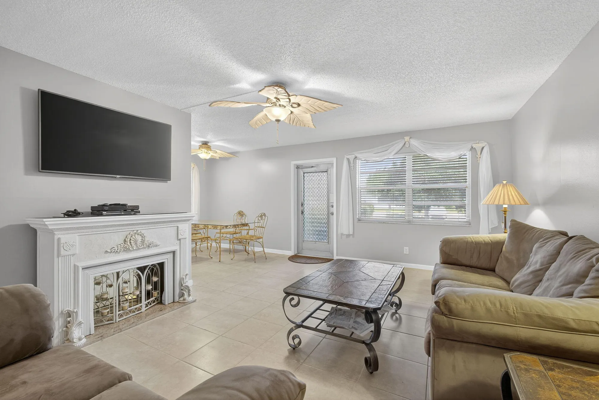 Property Slideshow image 5 of 41 | 96 dorchester e unit e, West Palm Beach, FL, 33417