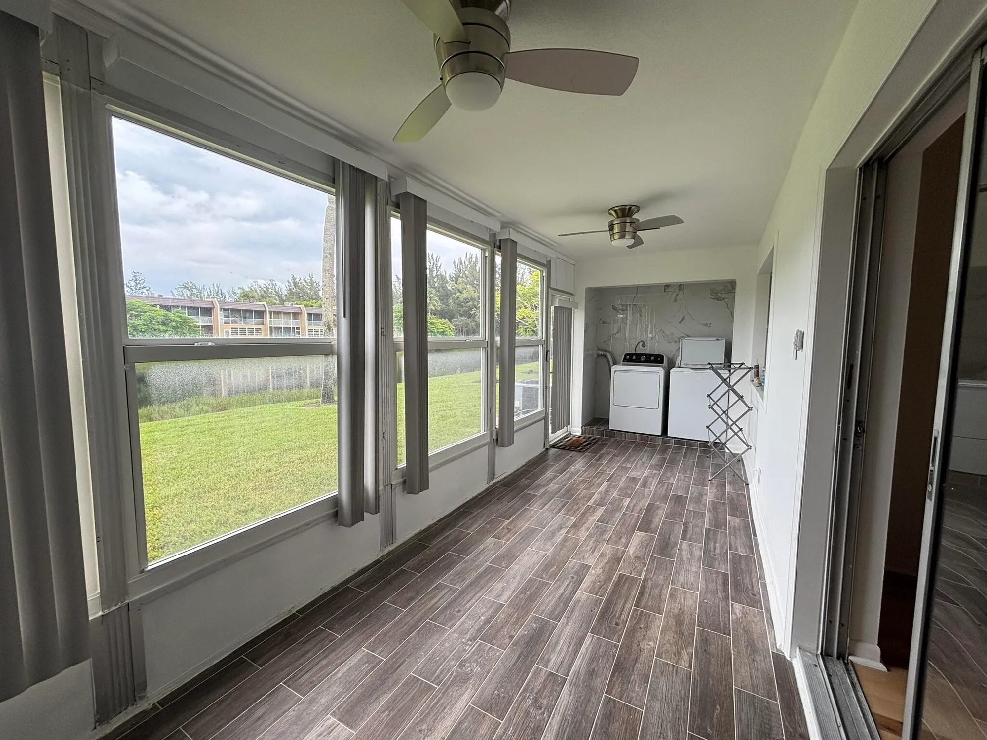 Property Slideshow image 21 of 37 | 190 lake meryl dr, West Palm Beach, FL, 33411