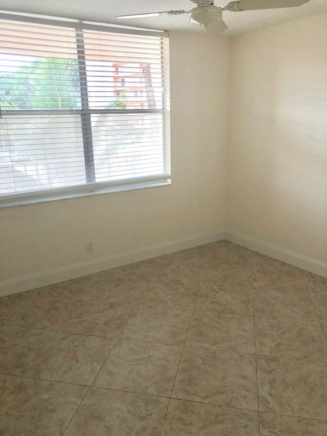 Property Slideshow image 14 of 32 | 14527 bonaire blvd apt 203, Delray Beach, FL, 33446