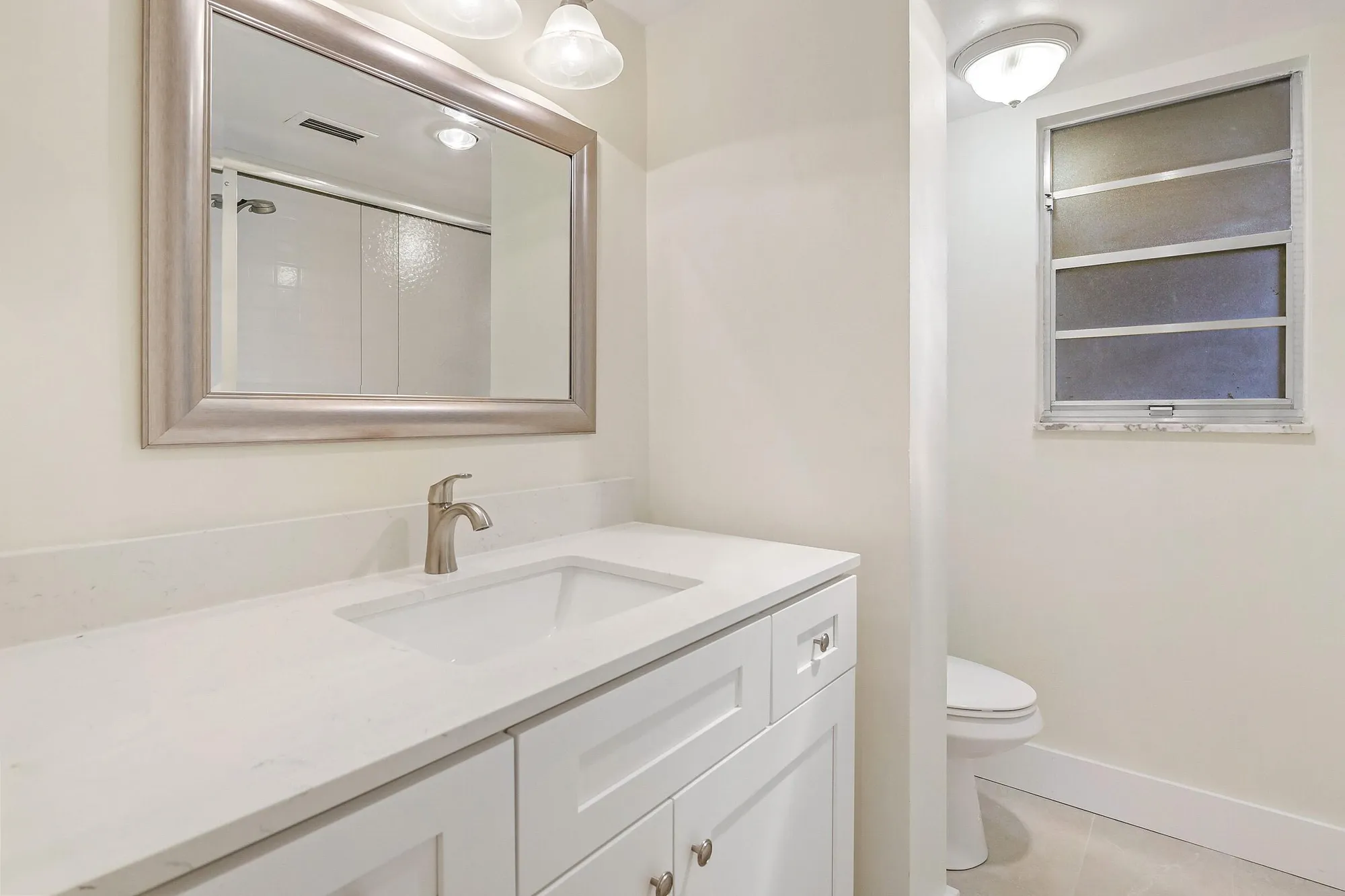 Property Slideshow image 26 of 38 | 3810 via poinciana apt 404, Lake Worth, FL, 33467