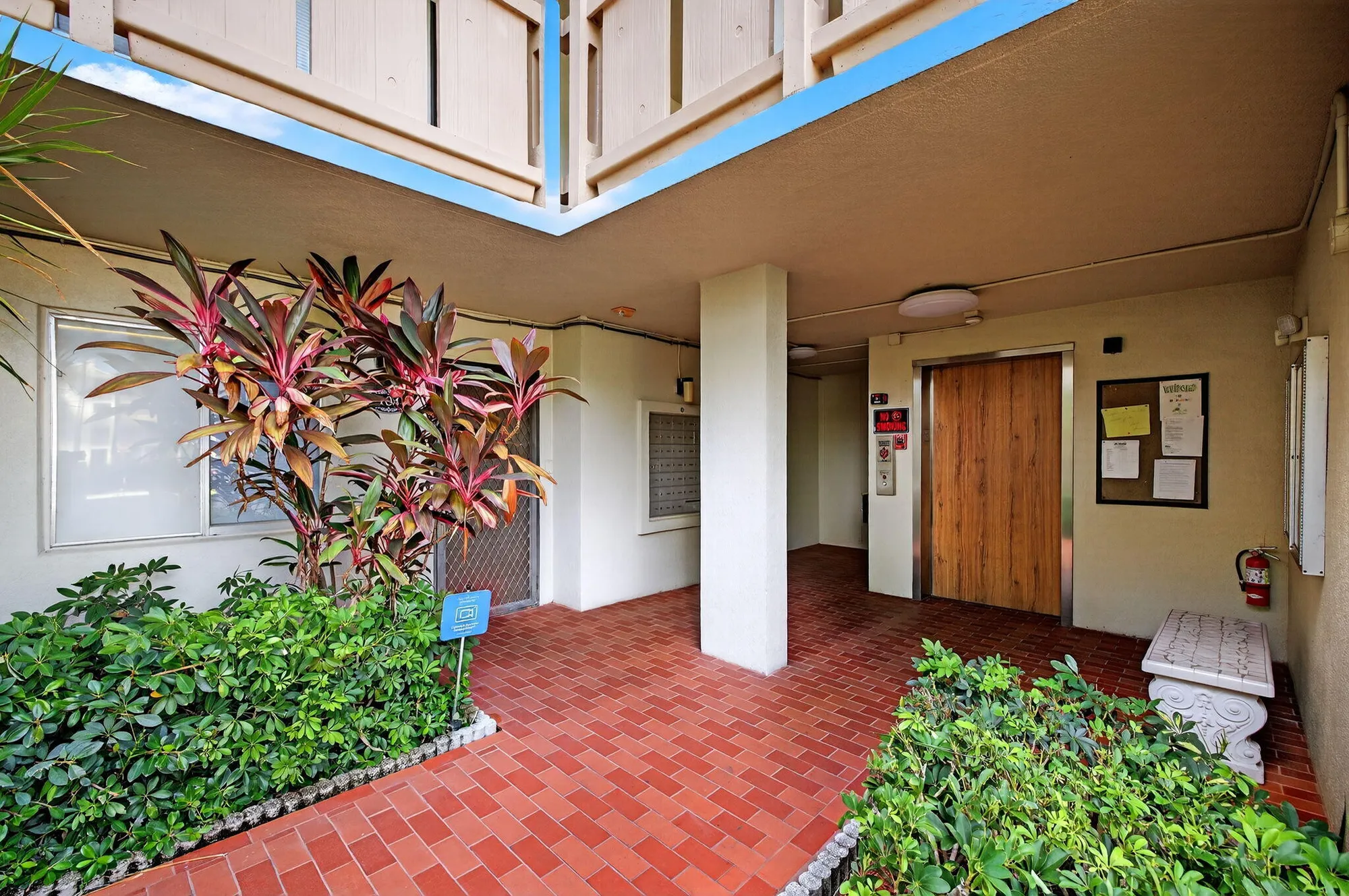 Property Slideshow image 45 of 111 | 14375 strathmore ln 303, Delray Beach, FL, 33446