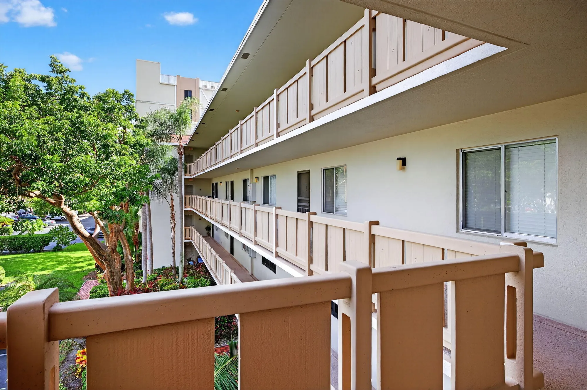 Property Slideshow image 48 of 111 | 14375 strathmore ln 303, Delray Beach, FL, 33446