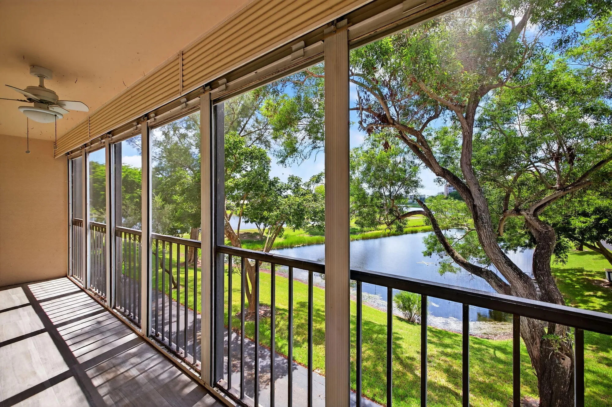 Property Slideshow image 36 of 111 | 14375 strathmore ln 303, Delray Beach, FL, 33446