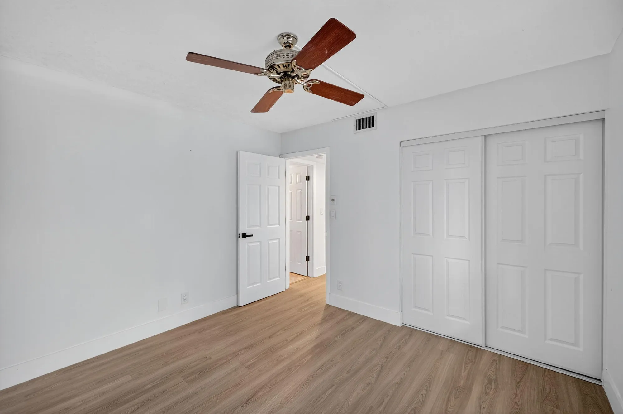 Property Slideshow image 22 of 111 | 14375 strathmore ln 303, Delray Beach, FL, 33446