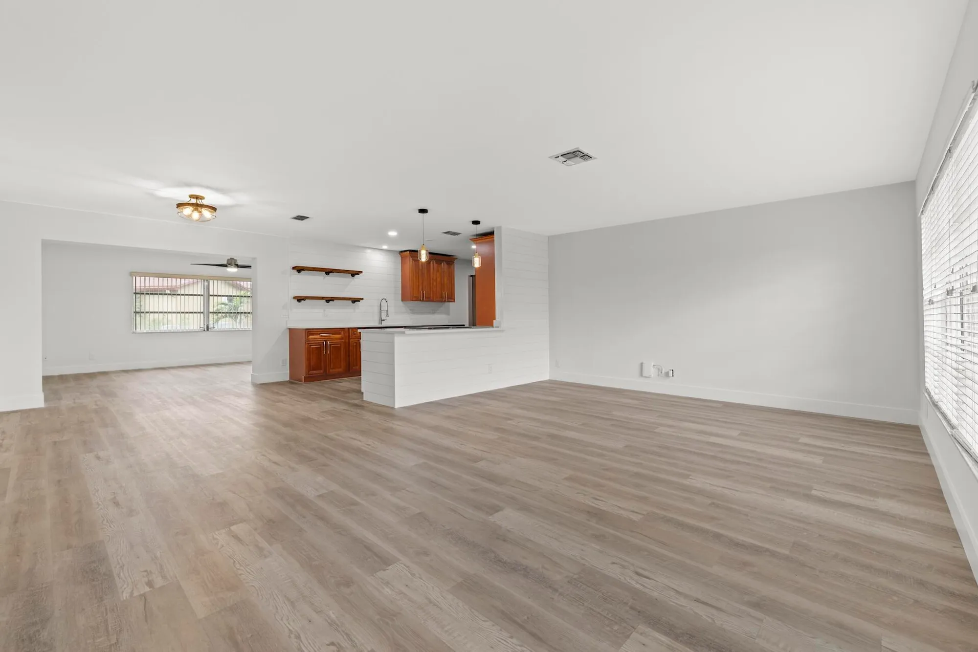 Property Slideshow image 6 of 33 | 4473 pine garden ln, Lake Worth, FL, 33467