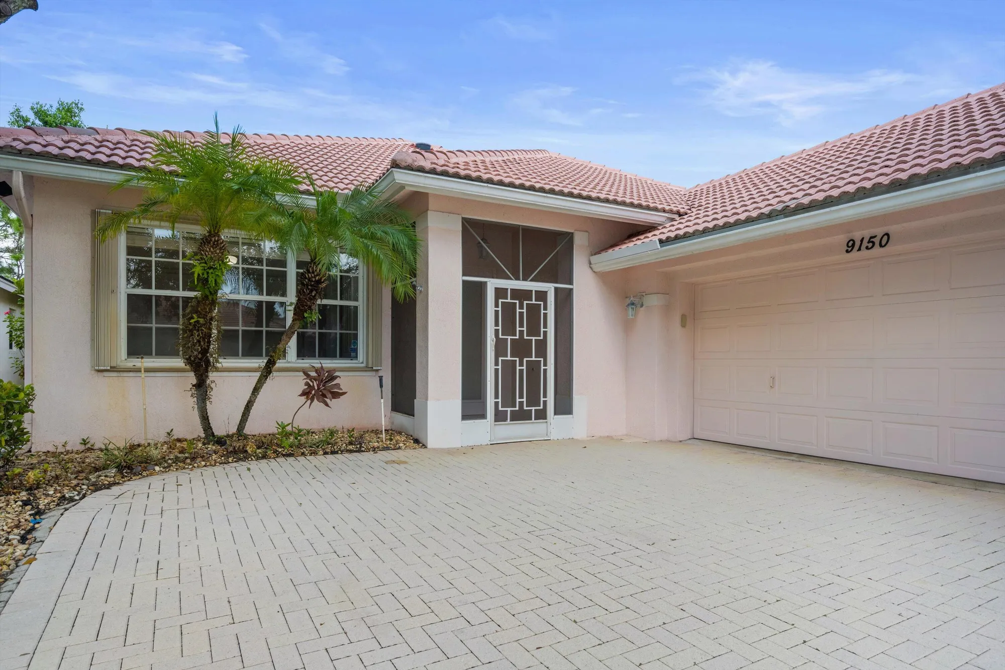 Property Slideshow image 3 of 46 | 9150 bay harbour cir, West Palm Beach, FL, 33411