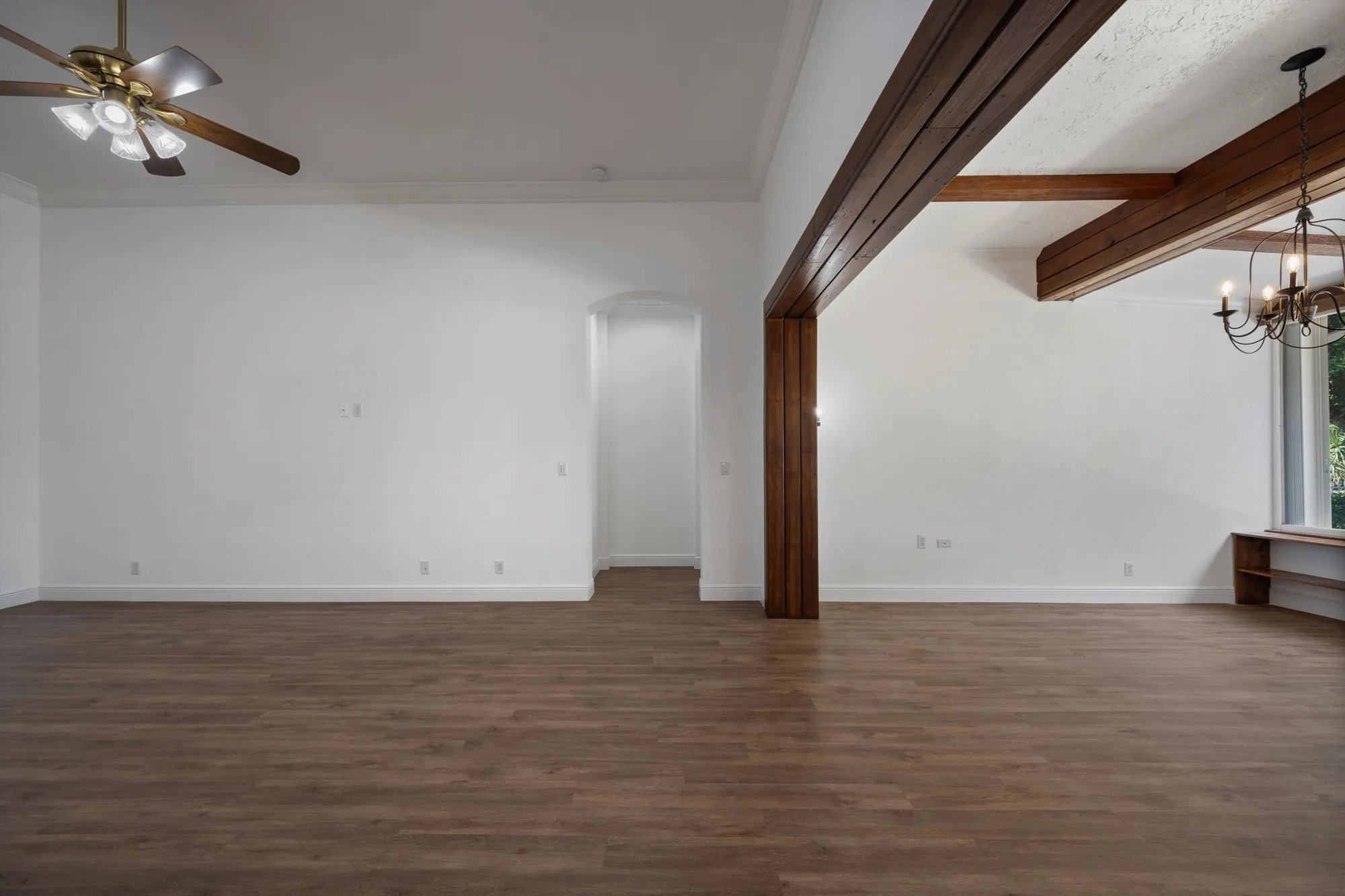 Property Slideshow image 15 of 46 | 9150 bay harbour cir, West Palm Beach, FL, 33411