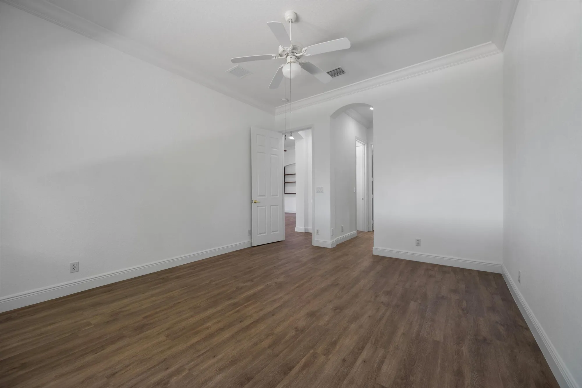 Property Slideshow image 25 of 46 | 9150 bay harbour cir, West Palm Beach, FL, 33411