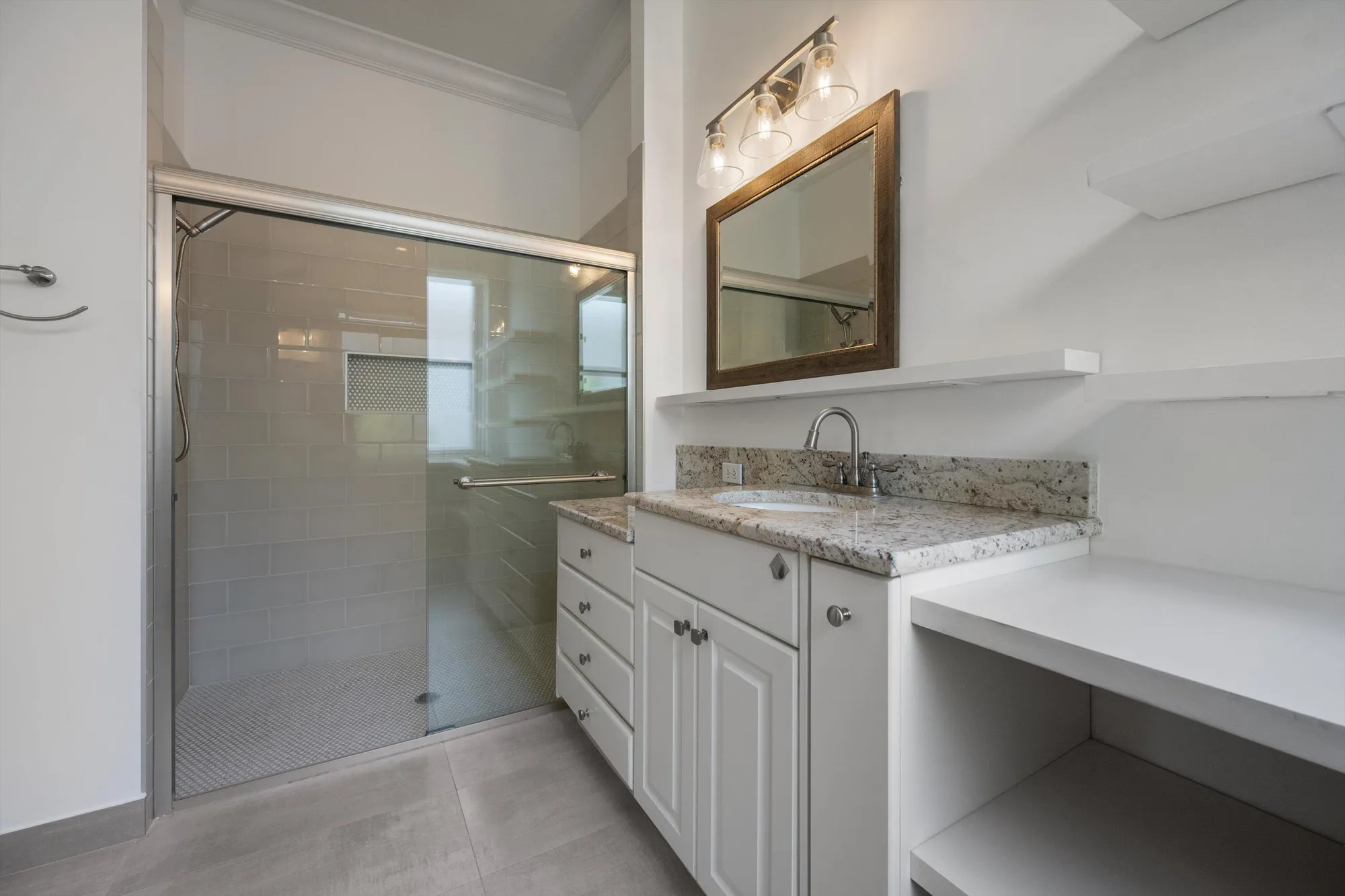 Property Slideshow image 27 of 46 | 9150 bay harbour cir, West Palm Beach, FL, 33411