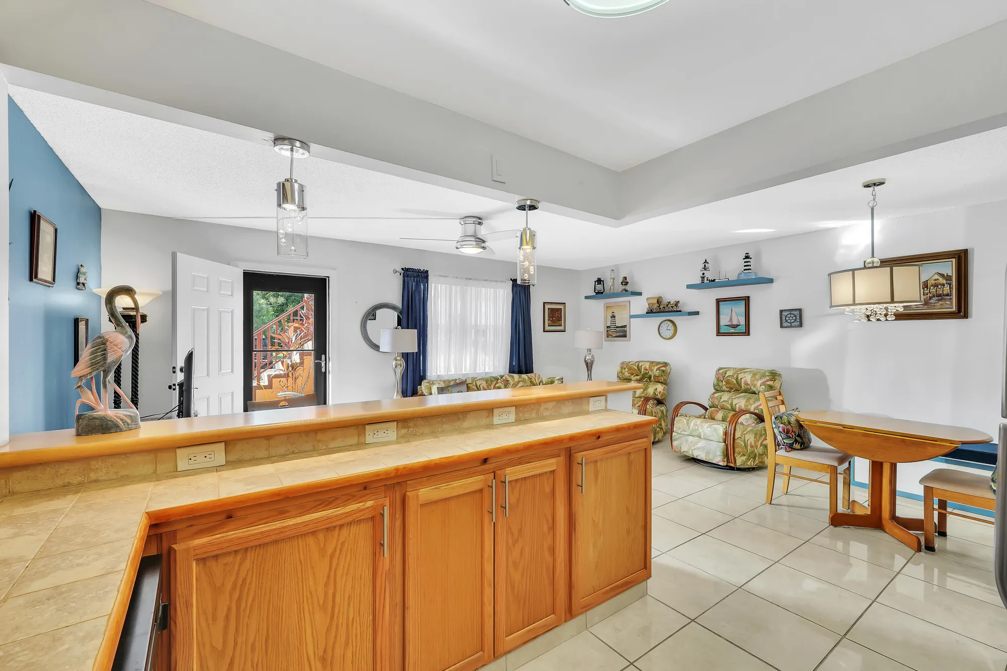 Property Slideshow image 9 of 35 | 105 oxford 100 # 105, West Palm Beach, FL, 33417