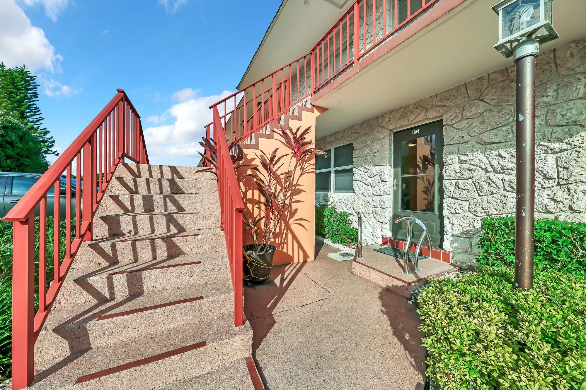 Property Slideshow image 30 of 35 | 105 oxford 100 # 105, West Palm Beach, FL, 33417