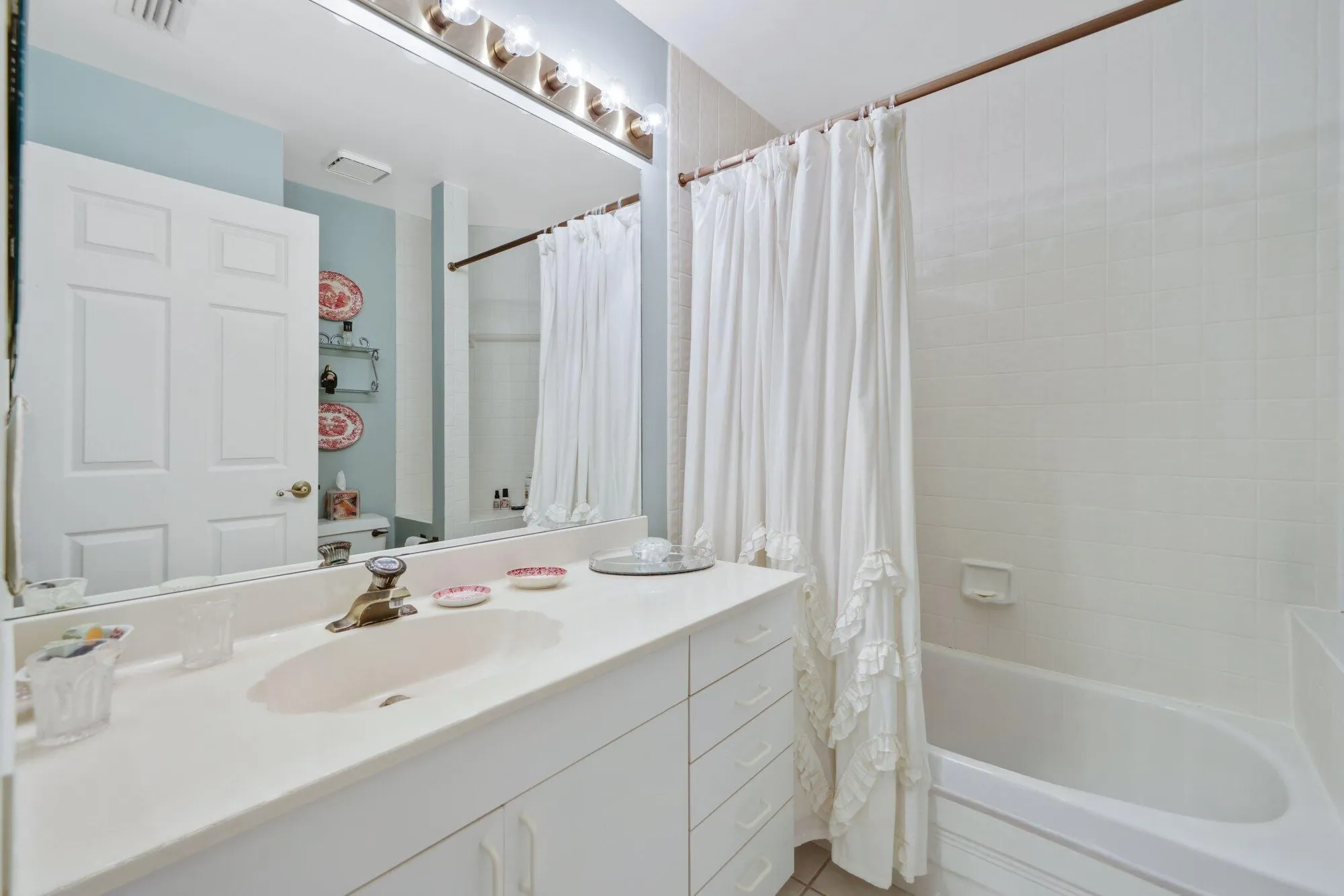 Property Slideshow image 15 of 39 | 8423 juddith ave, Boynton Beach, FL, 33472